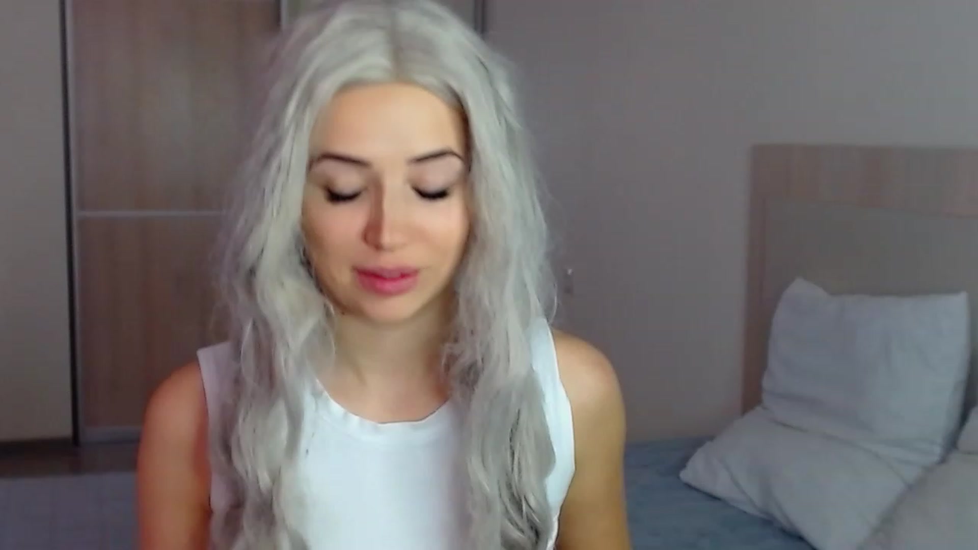Gallery image thumbnail from SinfulAngelll's myfreecams stream on, 12/07/2022, 10:45 image 8 of 20
