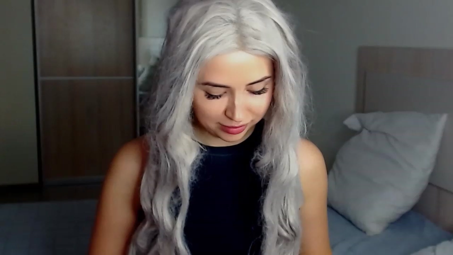 Gallery image thumbnail from SinfulAngelll's myfreecams stream on, 12/10/2022, 12:41 image 10 of 20