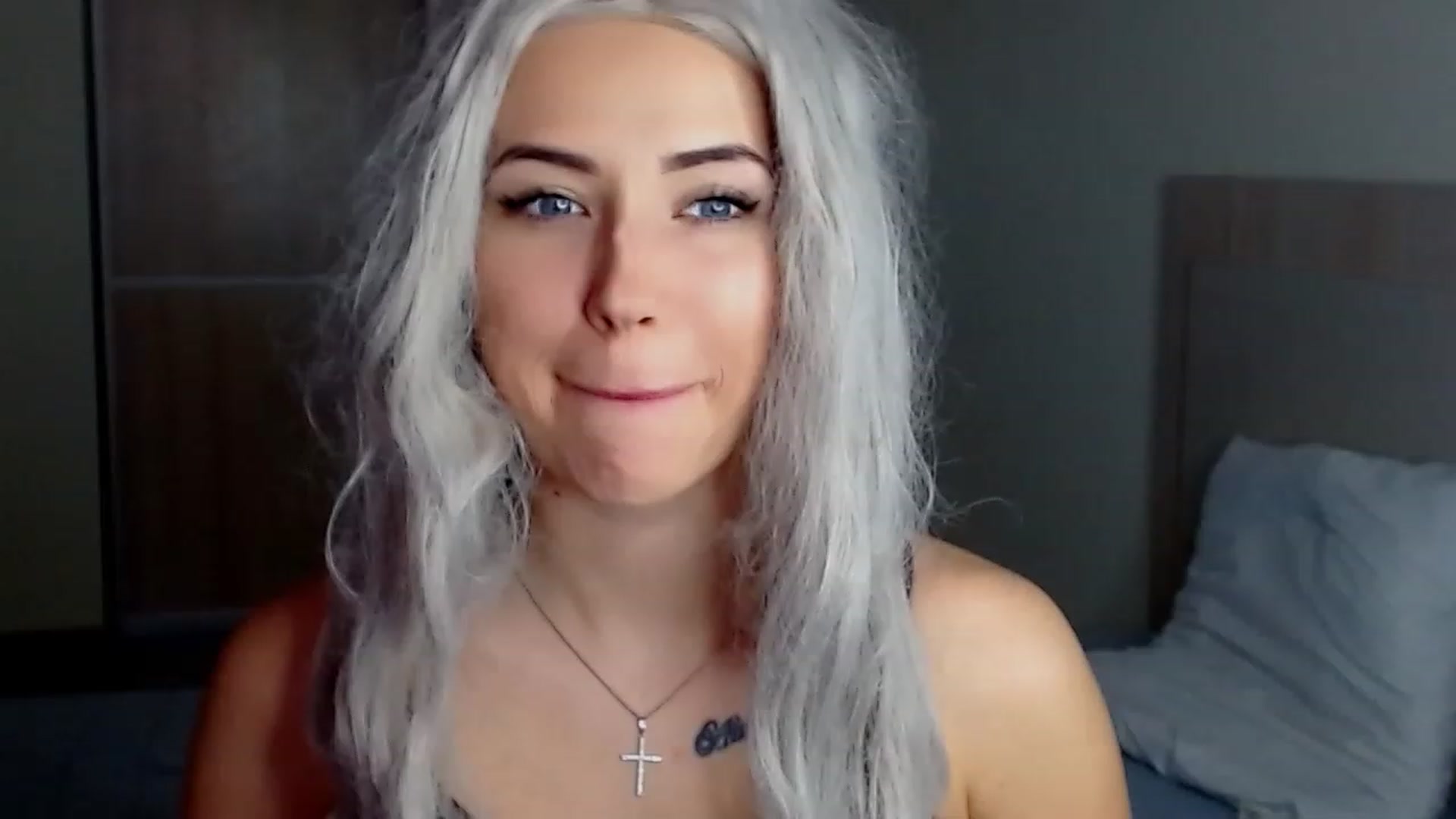 Gallery image thumbnail from SinfulAngelll's myfreecams stream on, 12/11/2022, 13:01 image 14 of 20