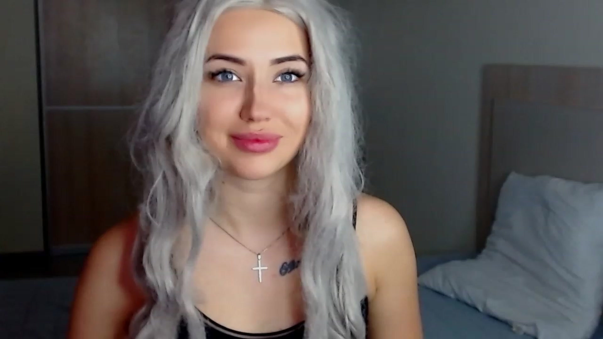 Gallery image thumbnail from SinfulAngelll's myfreecams stream on, 12/11/2022, 13:01 image 8 of 20
