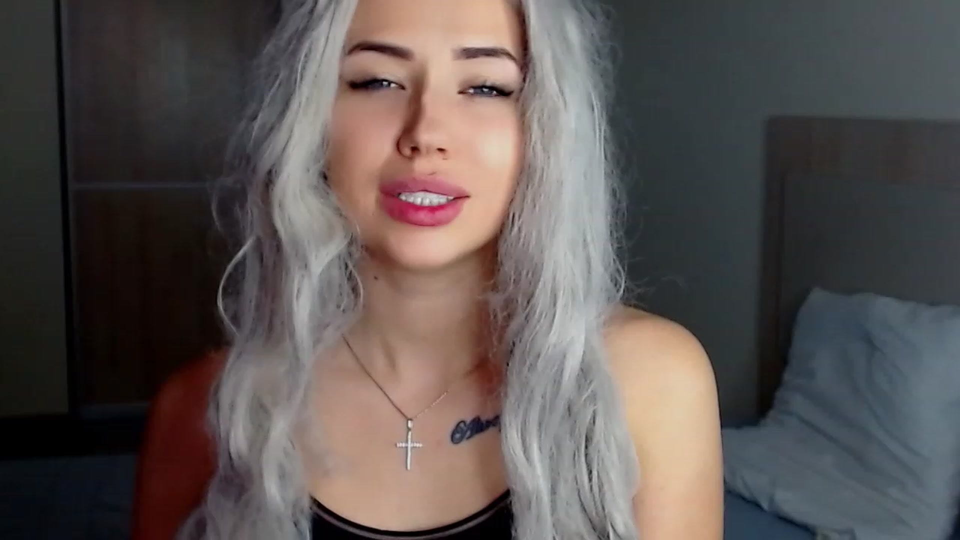 Gallery image thumbnail from SinfulAngelll's myfreecams stream on, 12/11/2022, 13:01 image 12 of 20