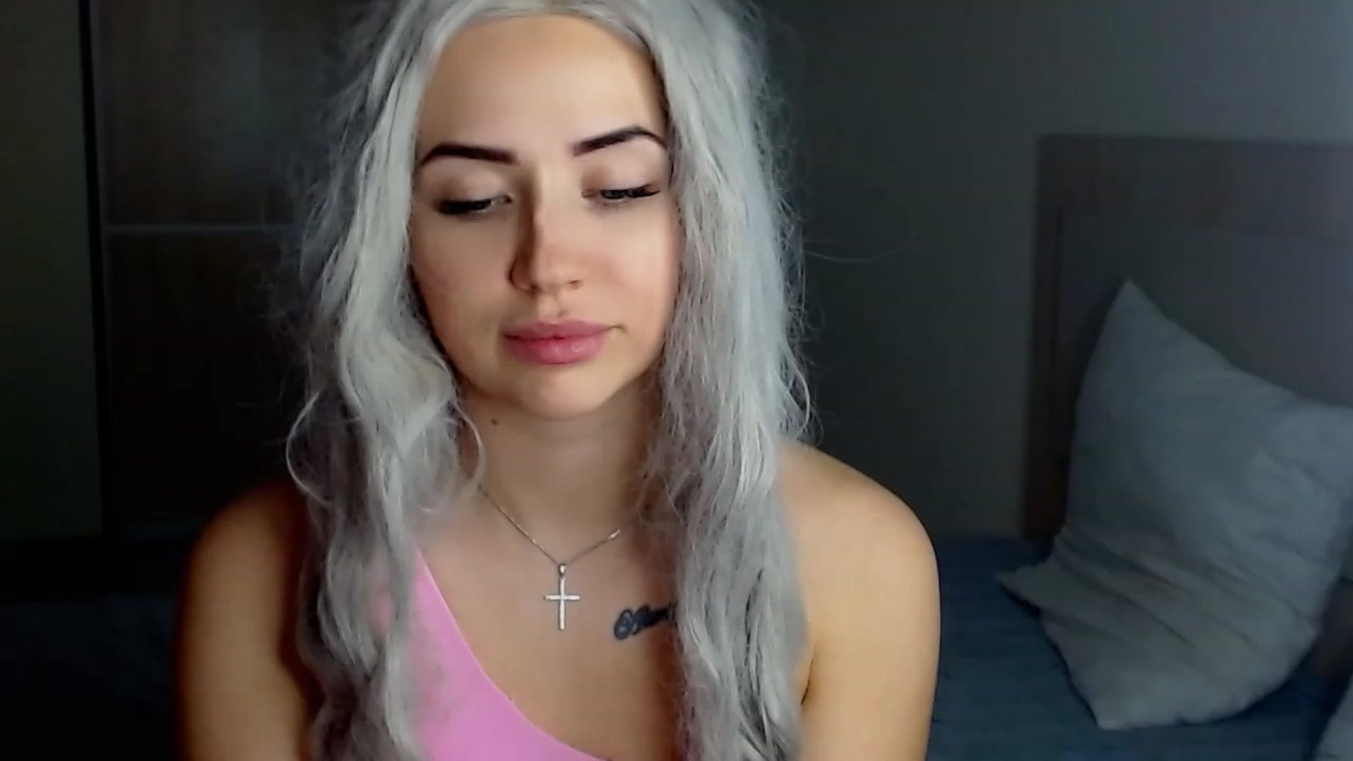 Gallery image thumbnail from SinfulAngelll's myfreecams stream on, 12/18/2022, 11:30 image 14 of 20