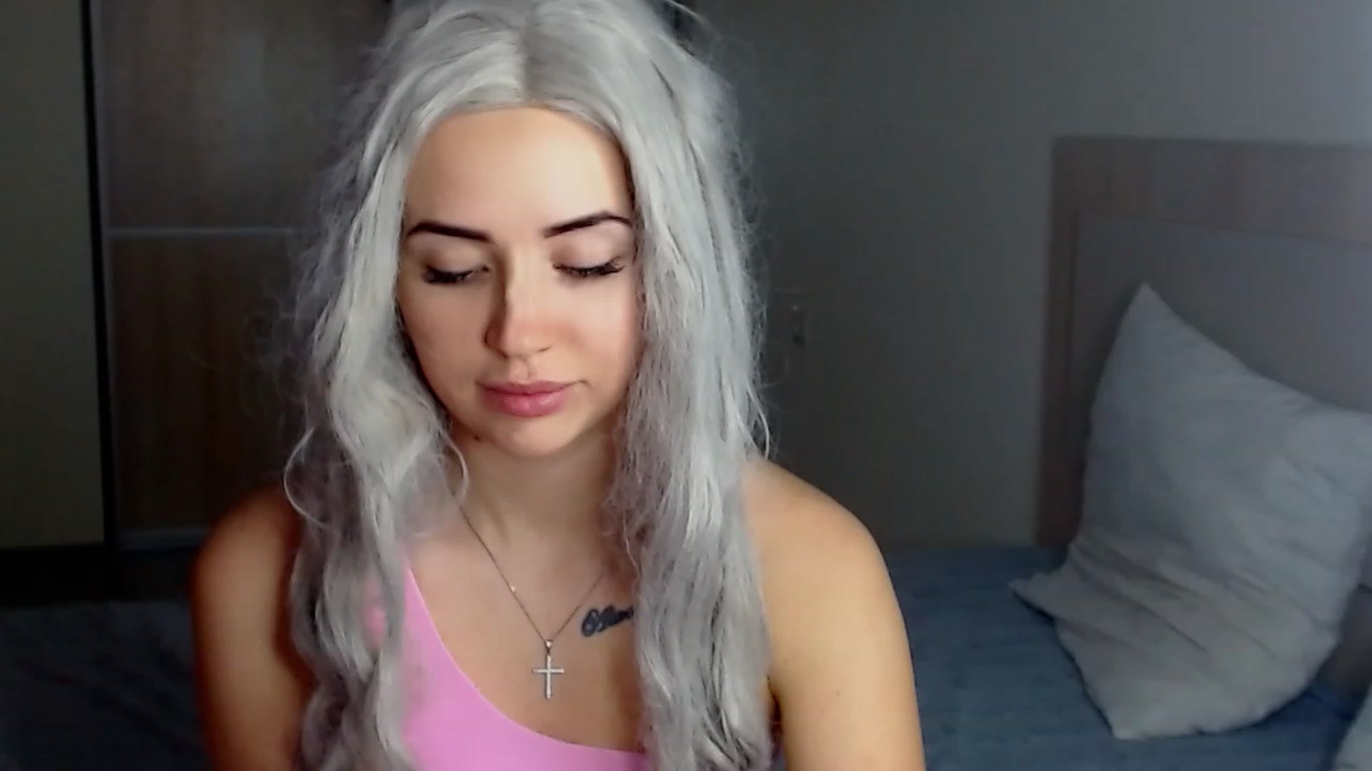 Gallery image thumbnail from SinfulAngelll's myfreecams stream on, 12/18/2022, 11:30 image 9 of 20