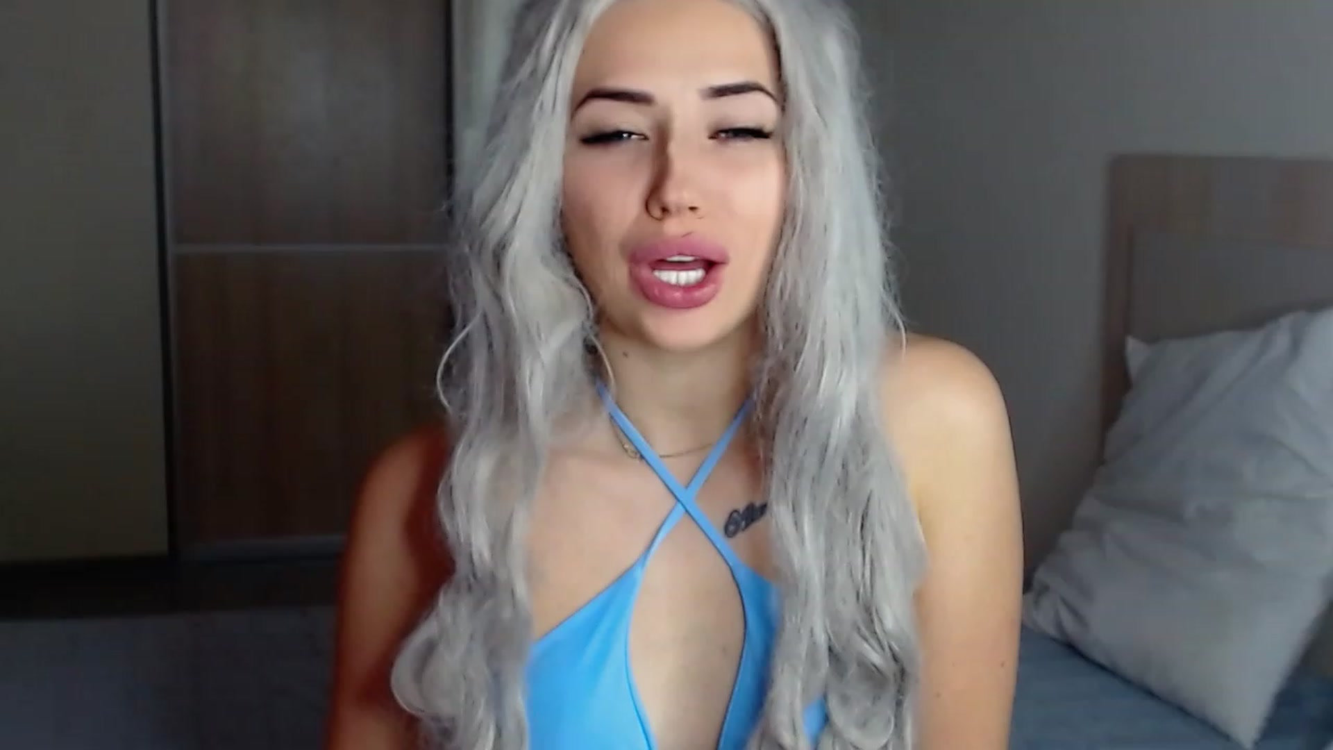 Gallery image thumbnail from SinfulAngelll's myfreecams stream on, 12/21/2022, 12:35 image 20 of 20