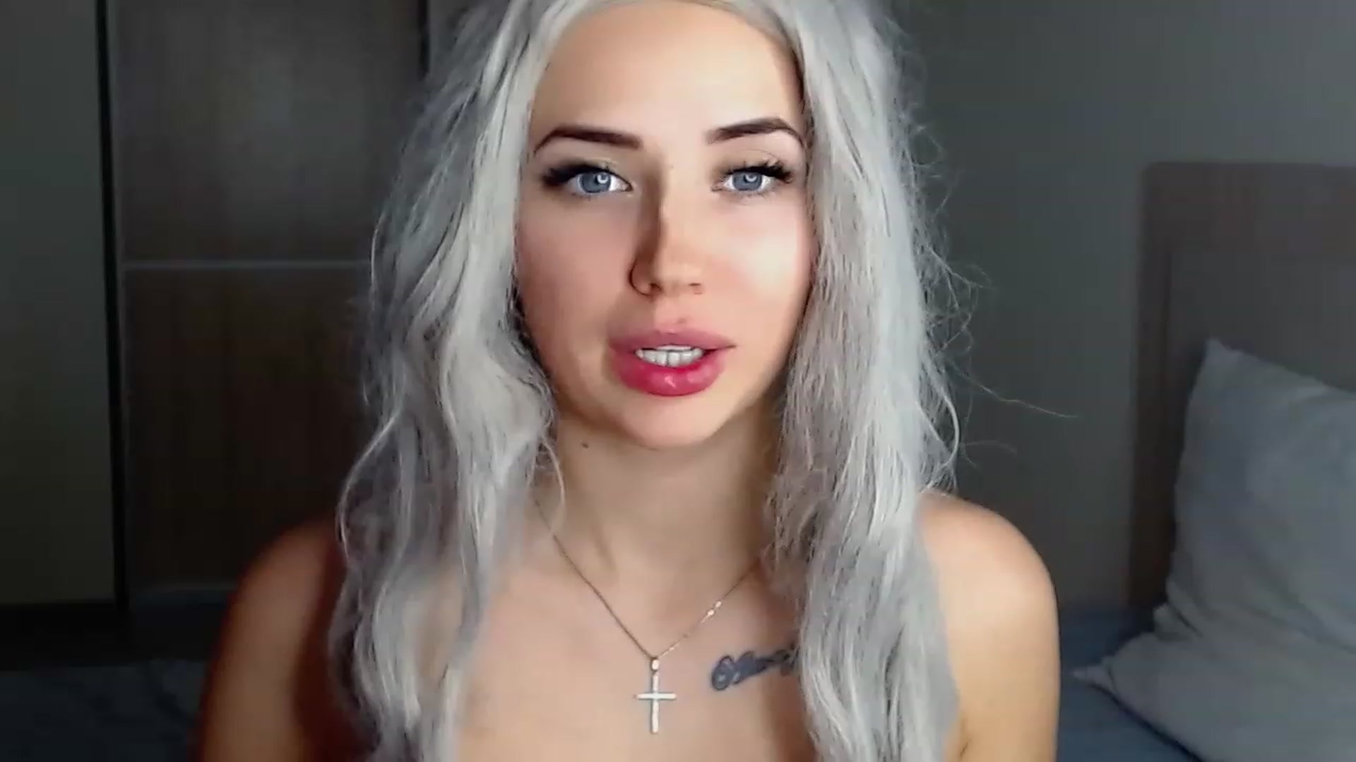 Gallery image thumbnail from SinfulAngelll's myfreecams stream on, 12/23/2022, 13:17 image 10 of 20