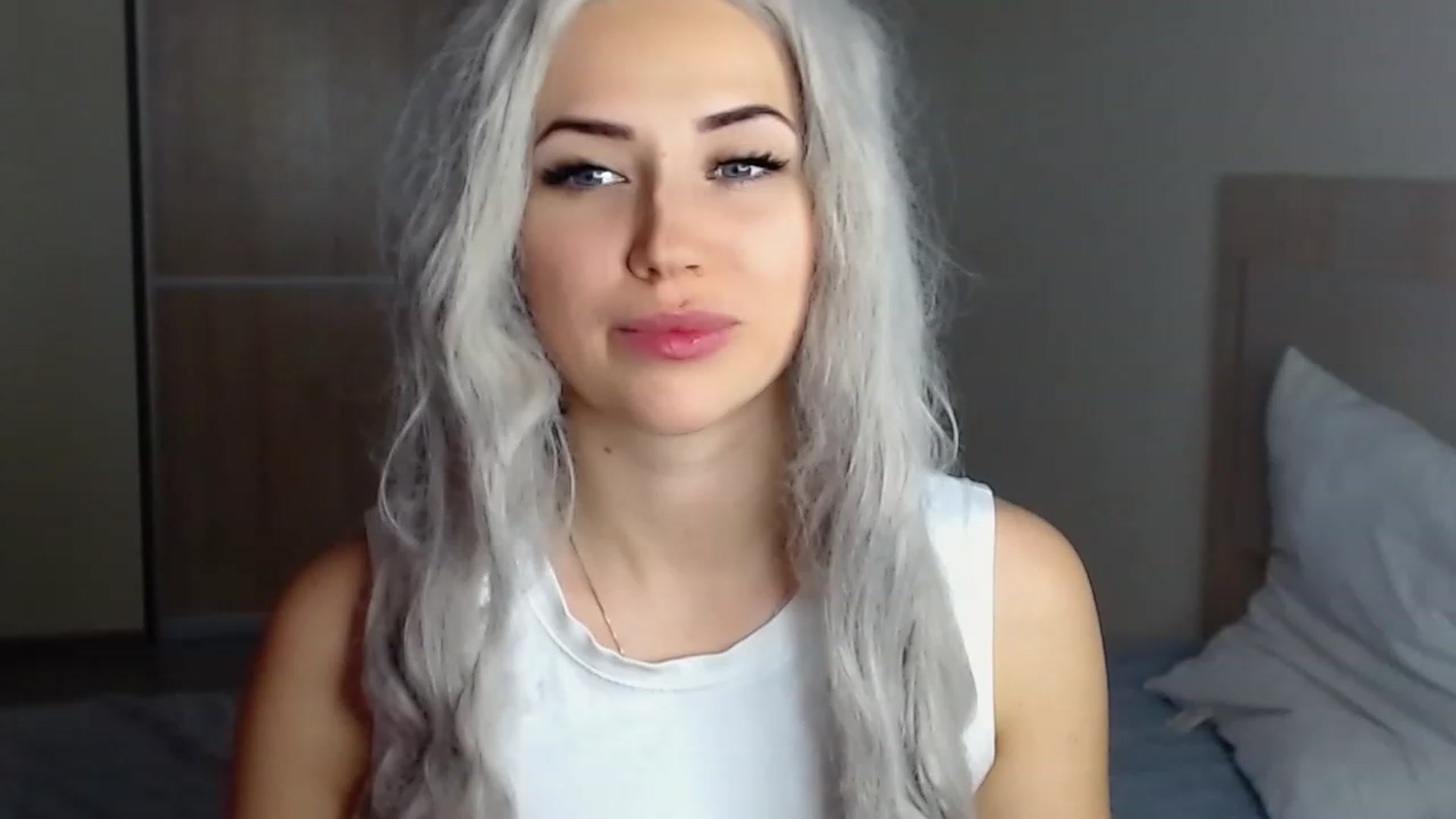 Gallery image thumbnail from SinfulAngelll's myfreecams stream on, 12/24/2022, 09:44 image 3 of 20