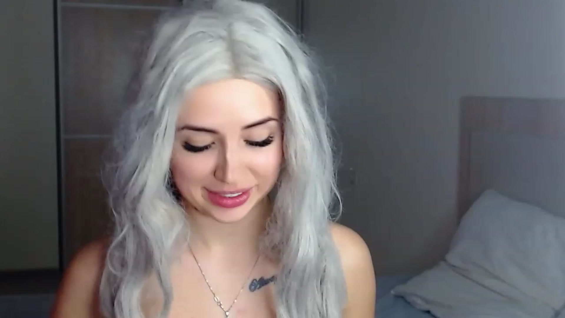 Gallery image thumbnail from SinfulAngelll's myfreecams stream on, 12/26/2022, 16:07 image 16 of 20