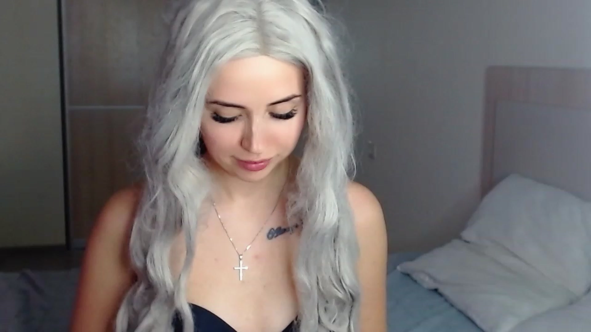 Gallery image thumbnail from SinfulAngelll's myfreecams stream on, 12/26/2022, 18:44 image 7 of 20