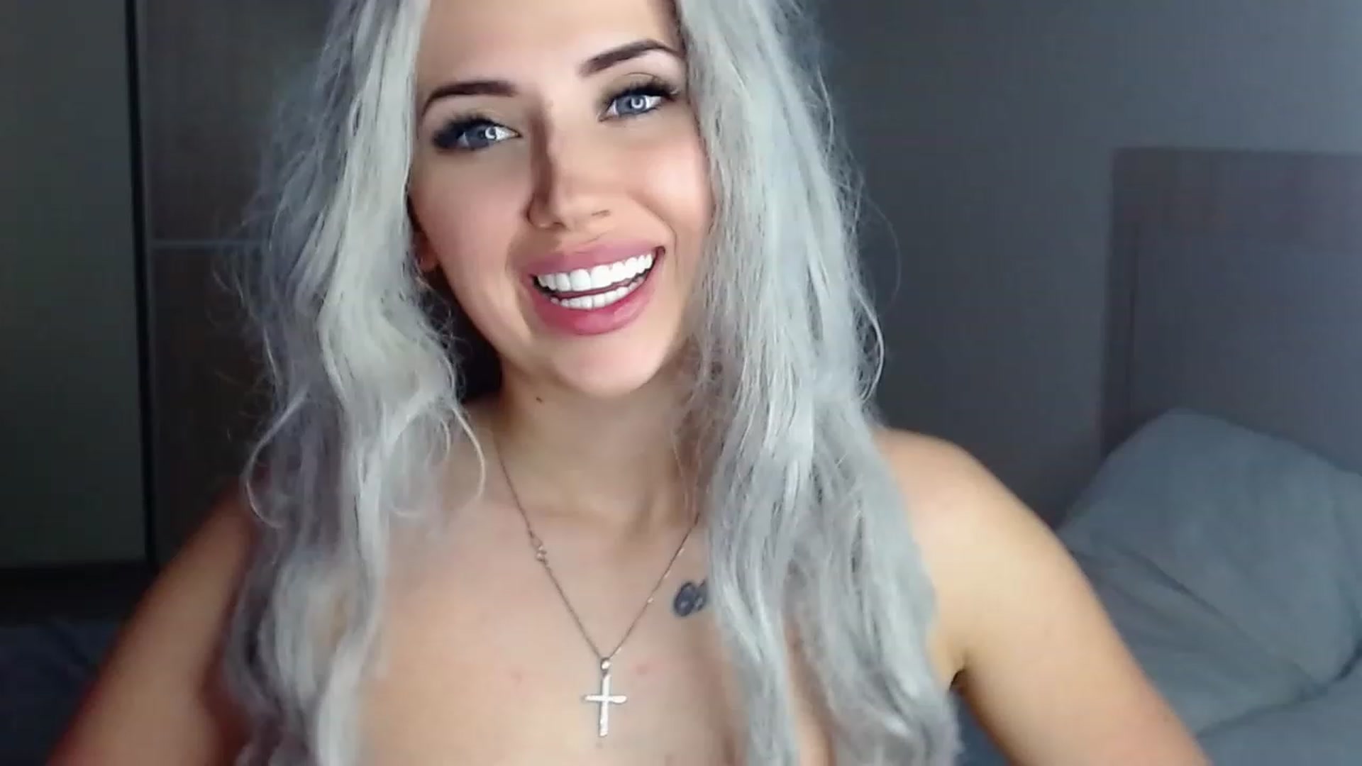 Gallery image thumbnail from SinfulAngelll's myfreecams stream on, 12/26/2022, 18:44 image 16 of 20