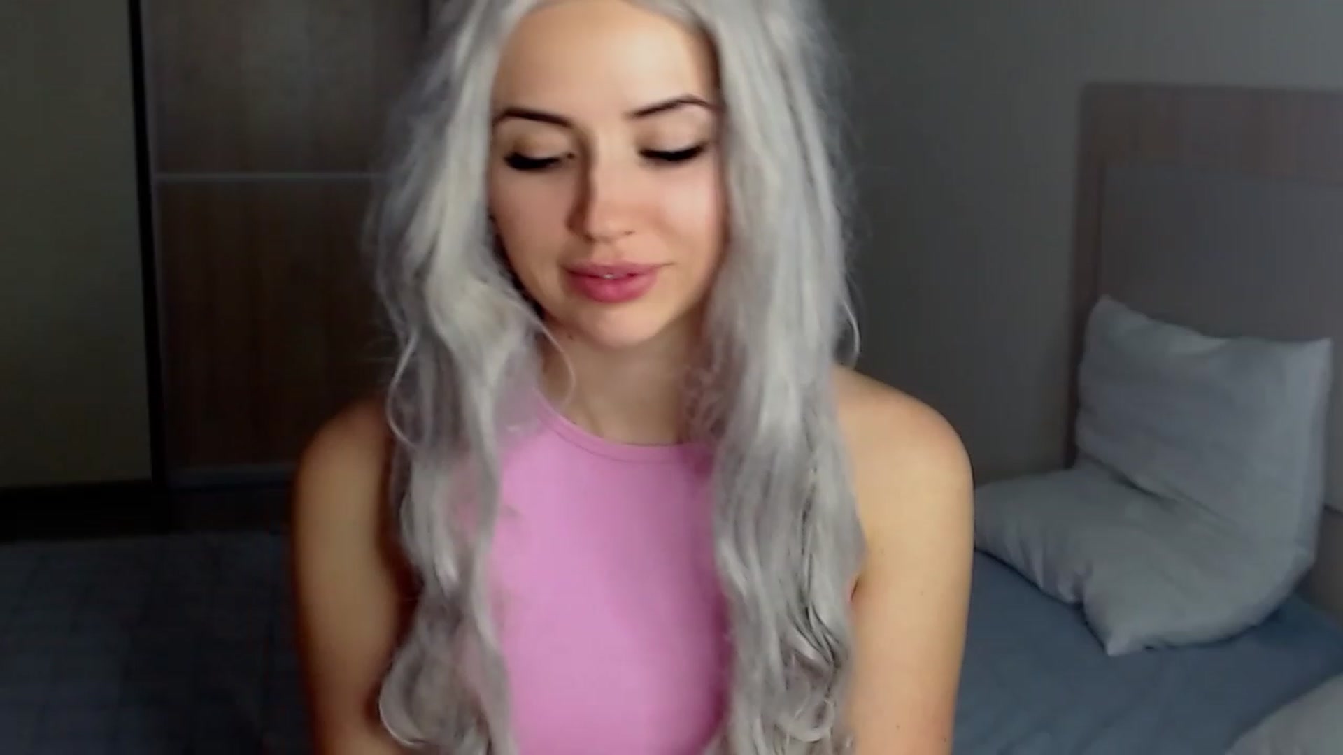 Gallery image thumbnail from SinfulAngelll's myfreecams stream on, 12/27/2022, 12:42 image 5 of 20