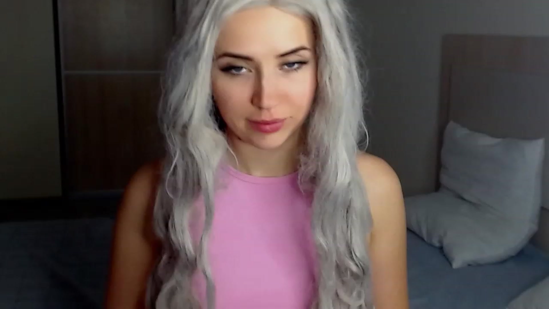 Gallery image thumbnail from SinfulAngelll's myfreecams stream on, 12/27/2022, 12:42 image 1 of 20