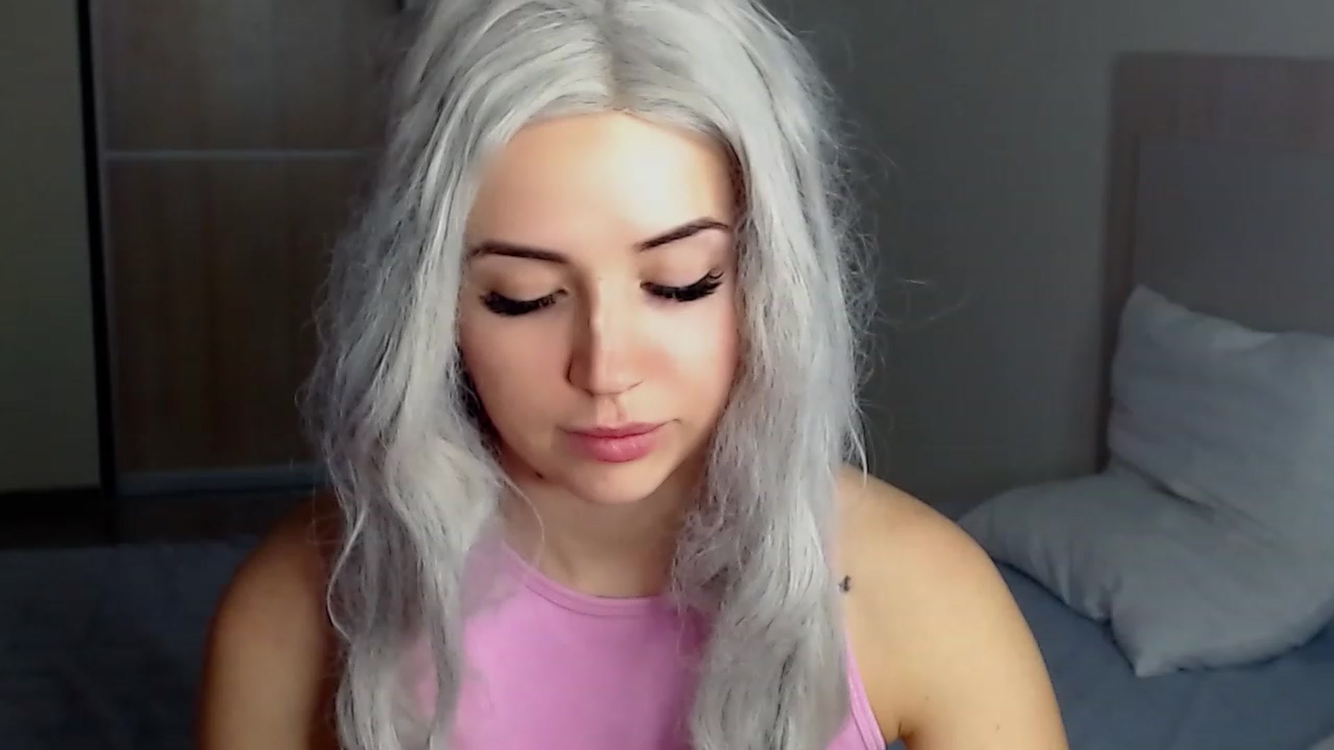 Gallery image thumbnail from SinfulAngelll's myfreecams stream on, 12/27/2022, 13:05 image 1 of 20