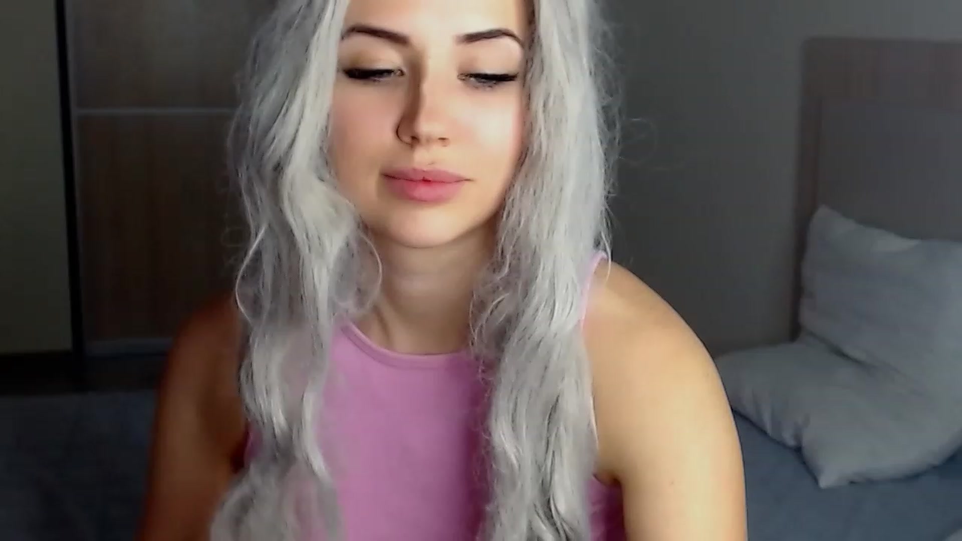 Gallery image thumbnail from SinfulAngelll's myfreecams stream on, 12/27/2022, 13:05 image 16 of 20