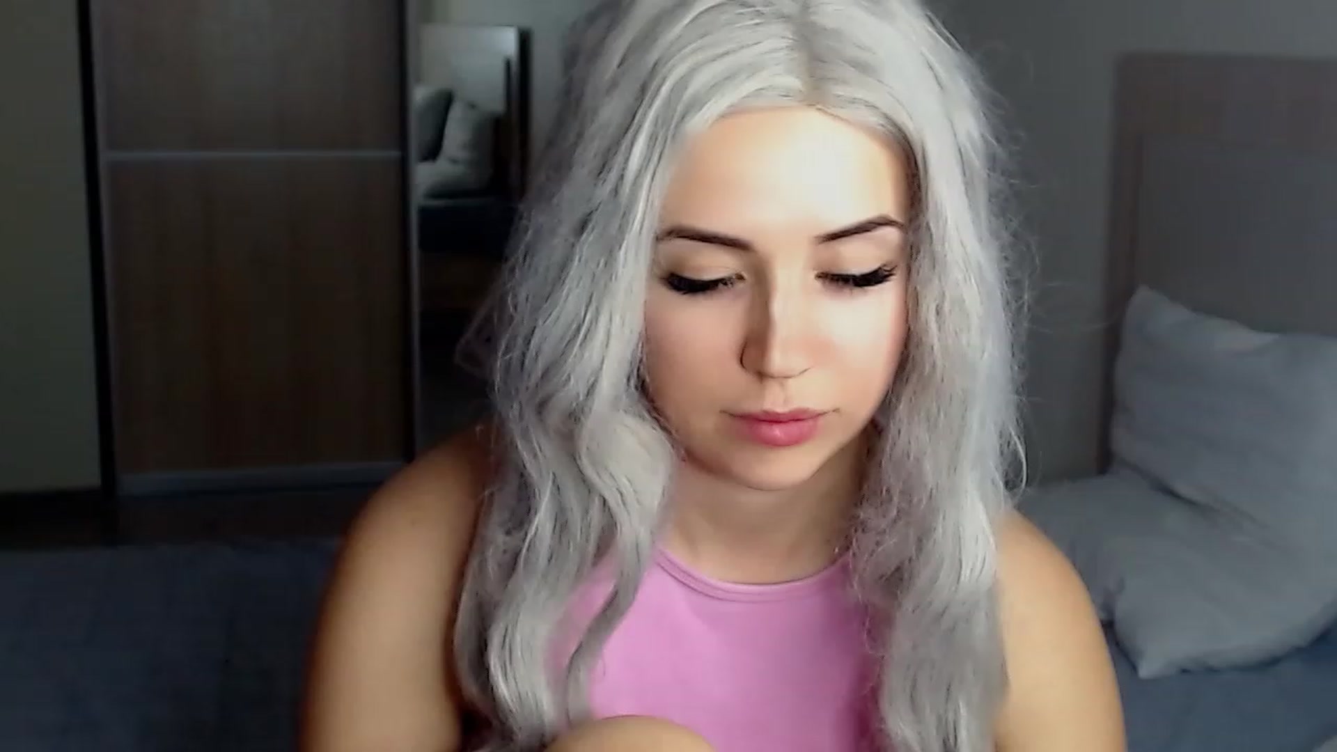 Gallery image thumbnail from SinfulAngelll's myfreecams stream on, 12/27/2022, 13:05 image 18 of 20