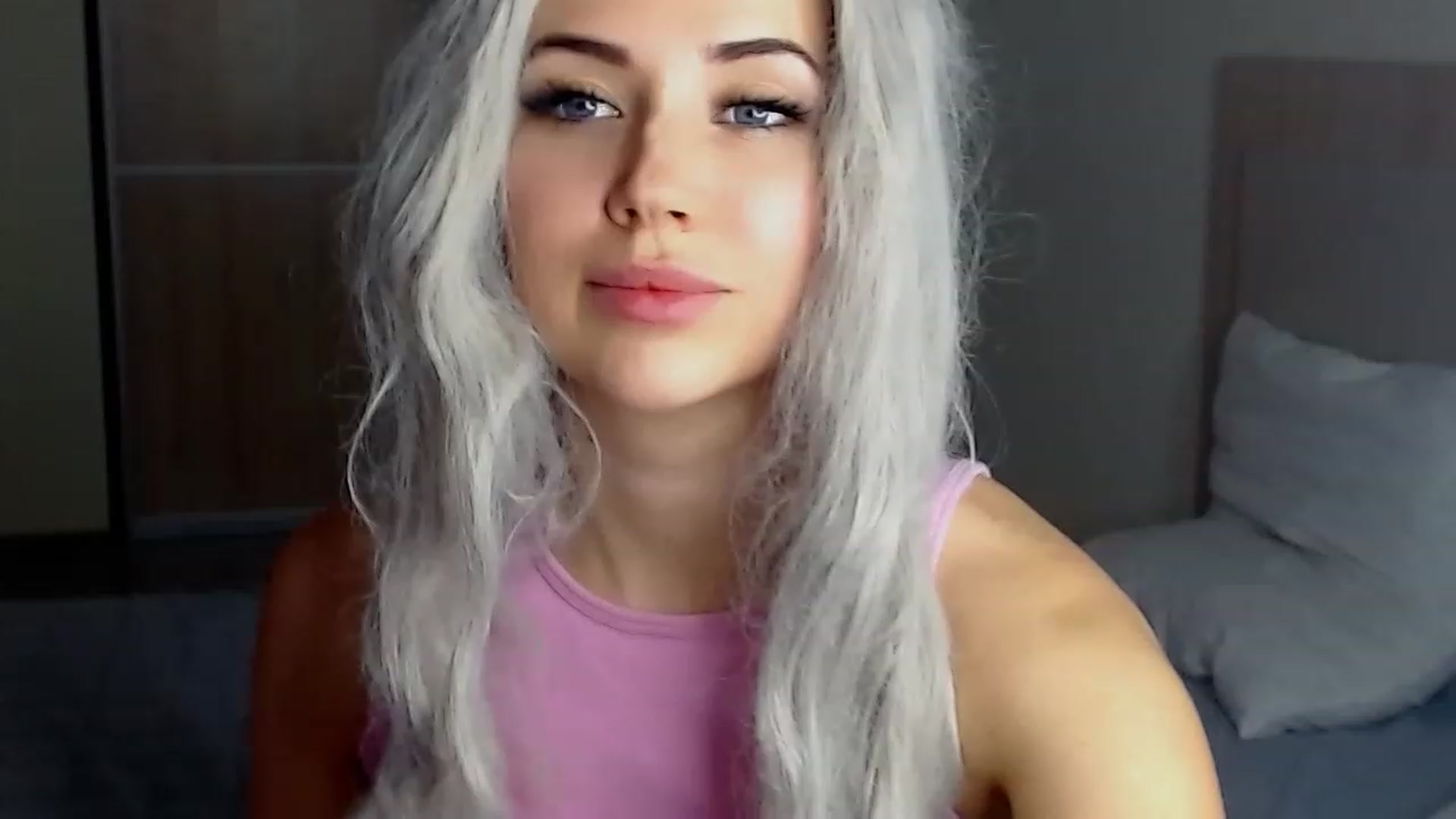 Gallery image thumbnail from SinfulAngelll's myfreecams stream on, 12/27/2022, 13:05 image 13 of 20