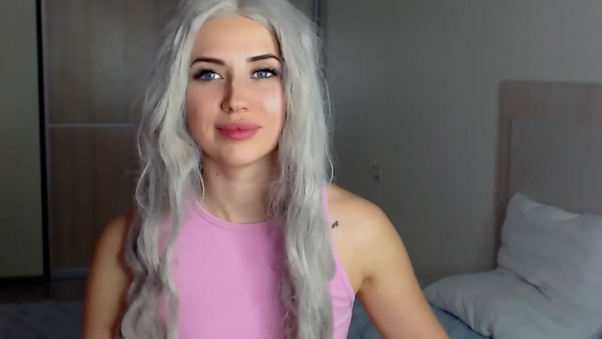 Gallery image thumbnail from SinfulAngelll's myfreecams stream on, 12/27/2022, 15:09 image 11 of 20