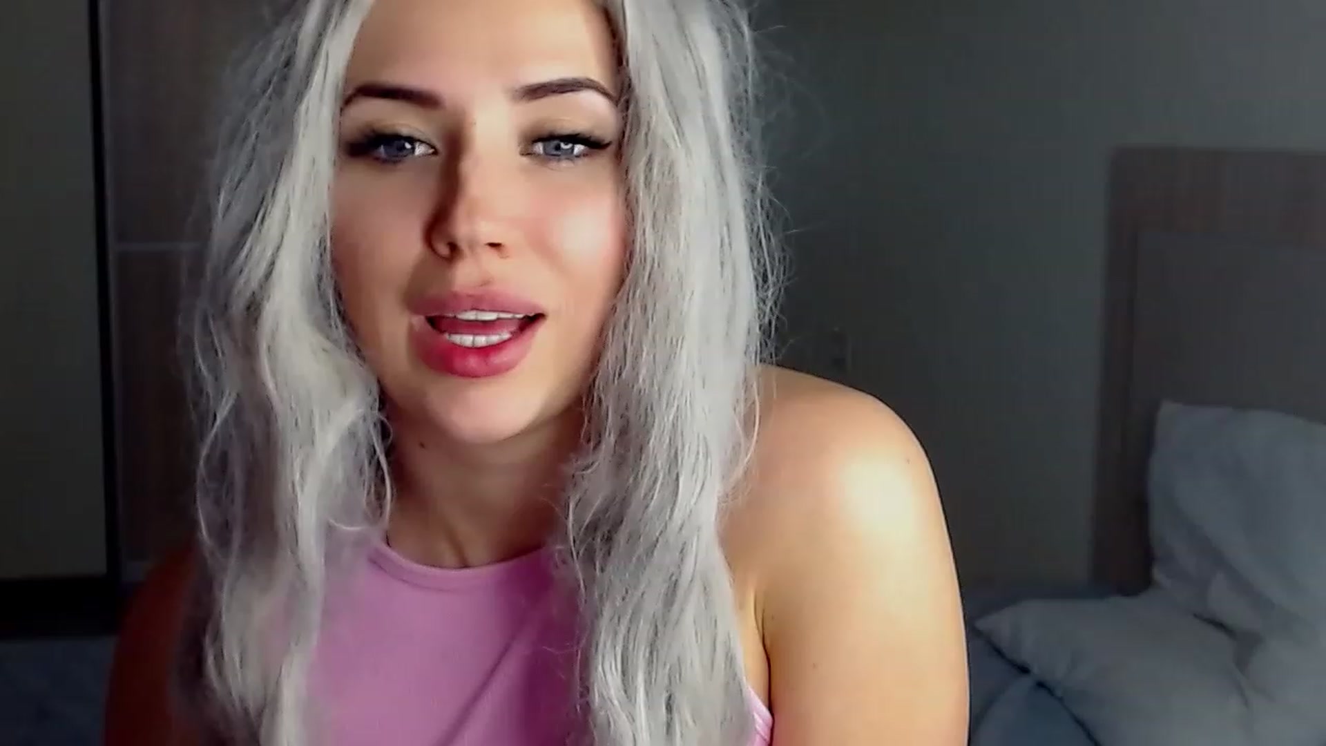 Gallery image thumbnail from SinfulAngelll's myfreecams stream on, 12/27/2022, 17:11 image 4 of 20