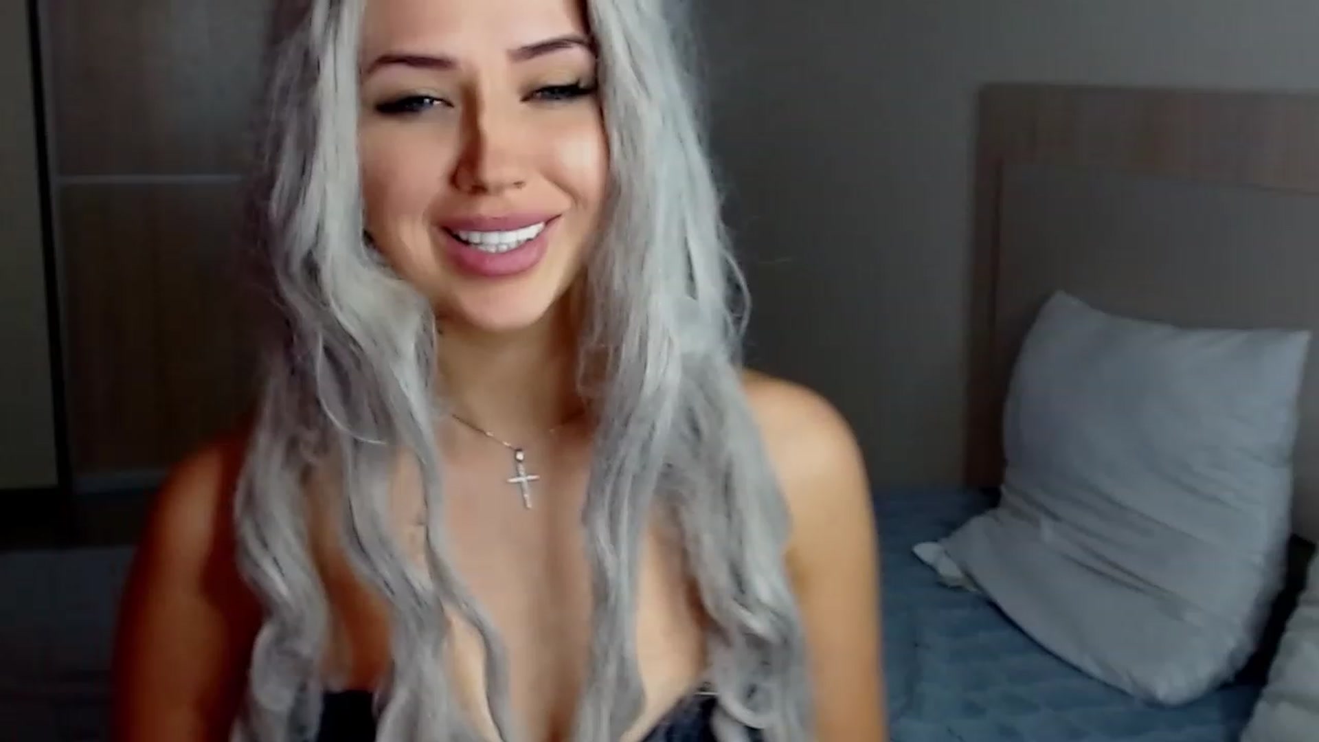 Gallery image thumbnail from SinfulAngelll's myfreecams stream on, 01/21/2023, 12:46 image 4 of 20