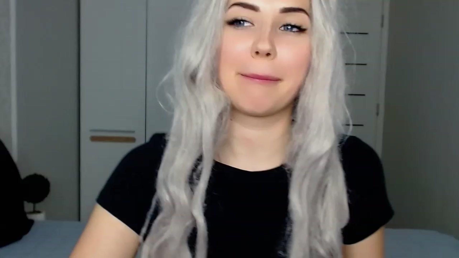 Gallery image thumbnail from SinfulAngelll's myfreecams stream on, 02/06/2023, 14:02 image 5 of 20