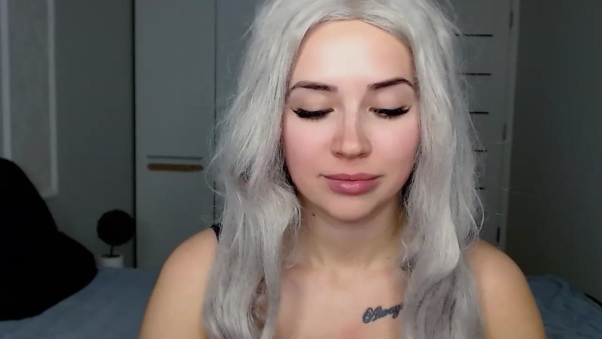 Gallery image thumbnail from SinfulAngelll's myfreecams stream on, 02/15/2023, 16:16 image 10 of 20