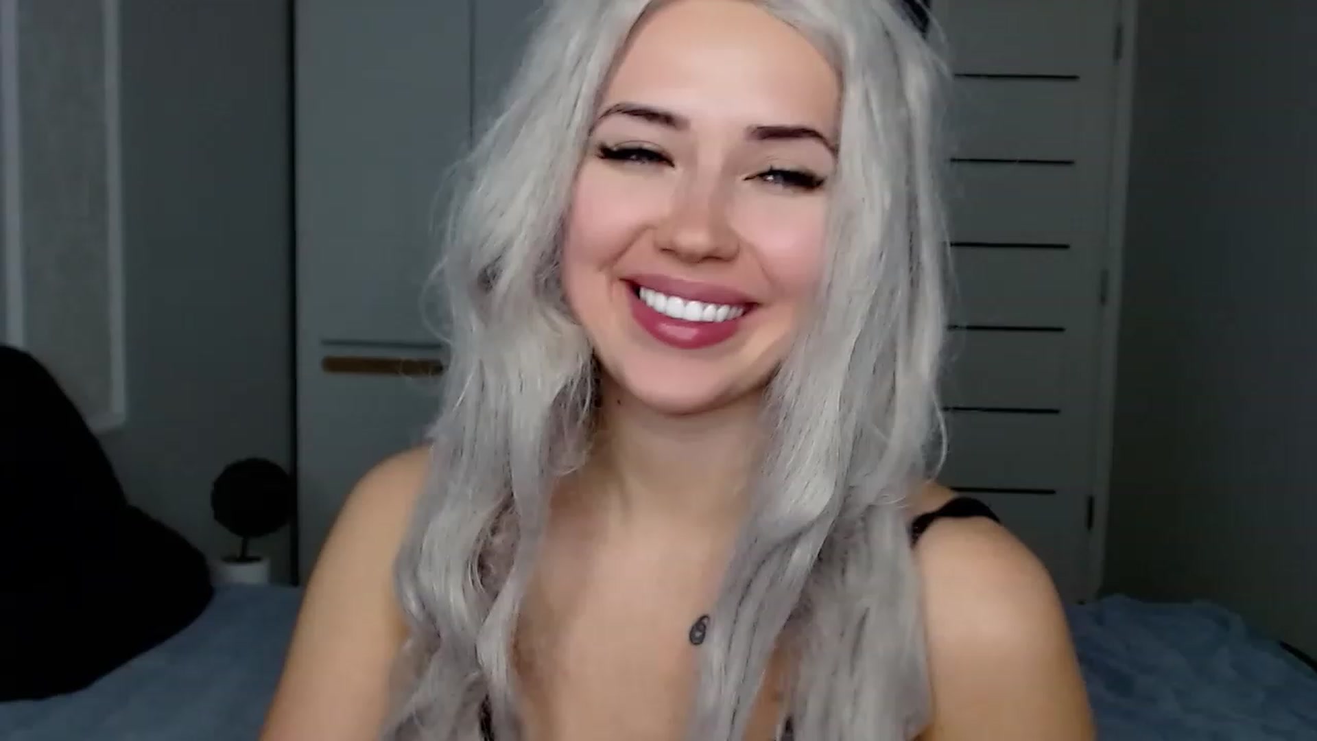 Gallery image thumbnail from SinfulAngelll's myfreecams stream on, 02/15/2023, 16:16 image 6 of 20