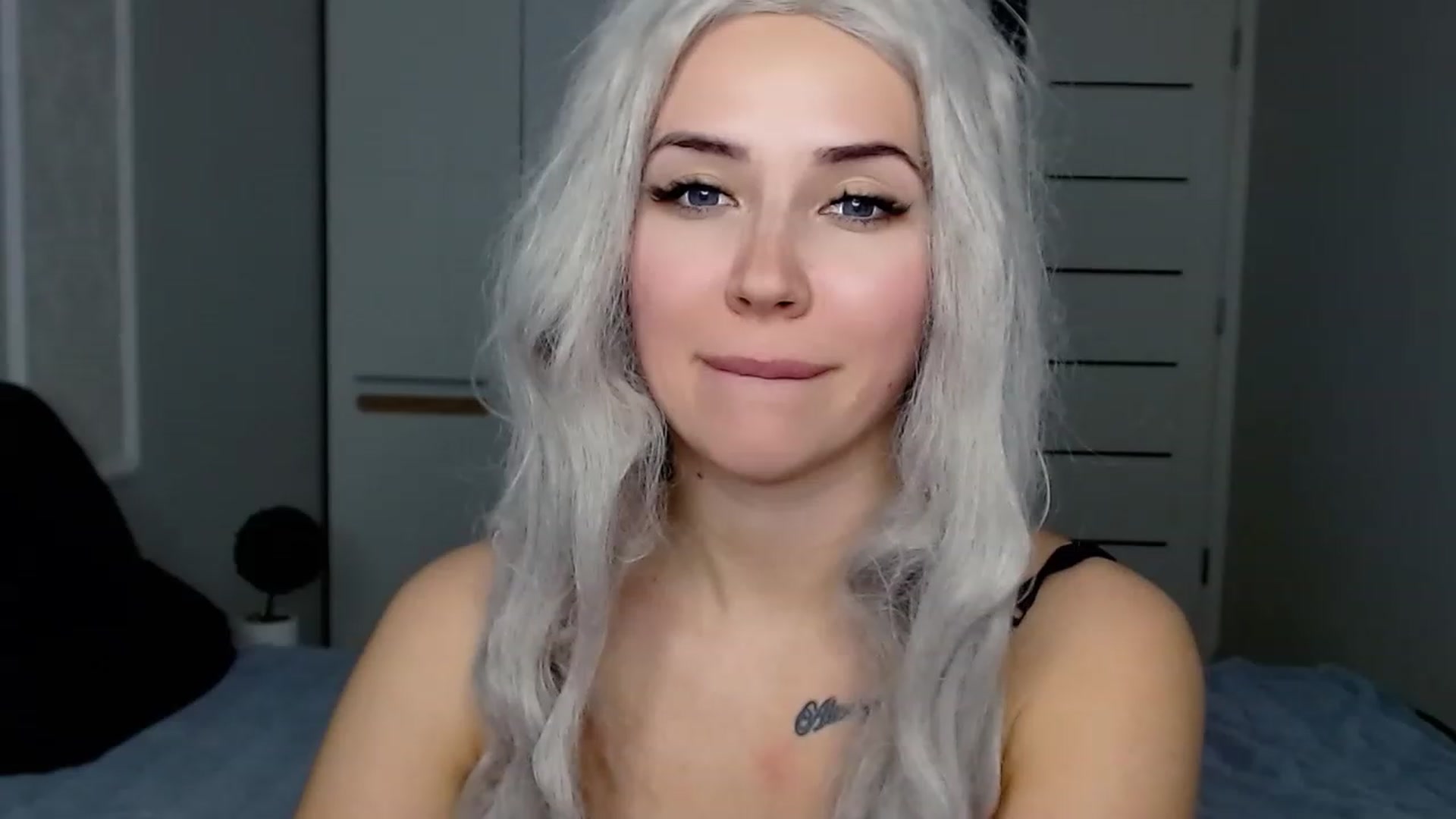 Gallery image thumbnail from SinfulAngelll's myfreecams stream on, 02/15/2023, 16:16 image 14 of 20