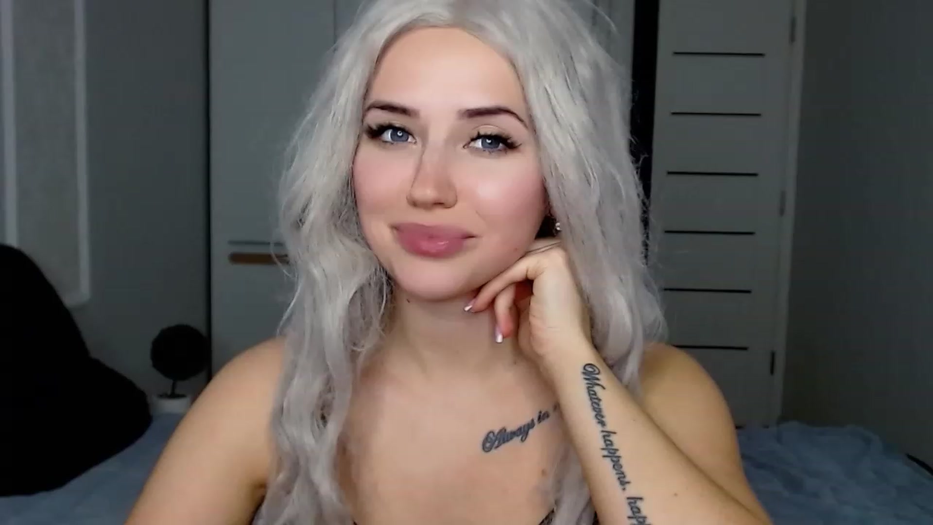 Gallery image thumbnail from SinfulAngelll's myfreecams stream on, 02/15/2023, 16:40 image 4 of 20
