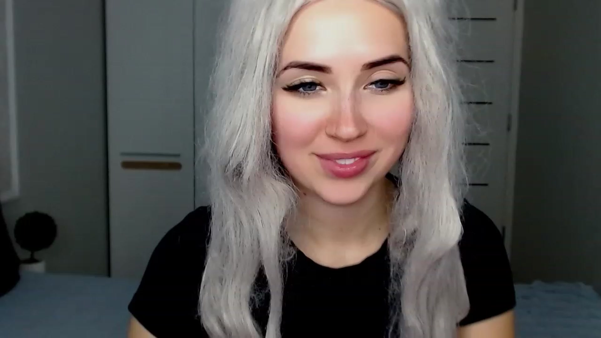 Gallery image thumbnail from SinfulAngelll's myfreecams stream on, 02/18/2023, 11:26 image 19 of 20