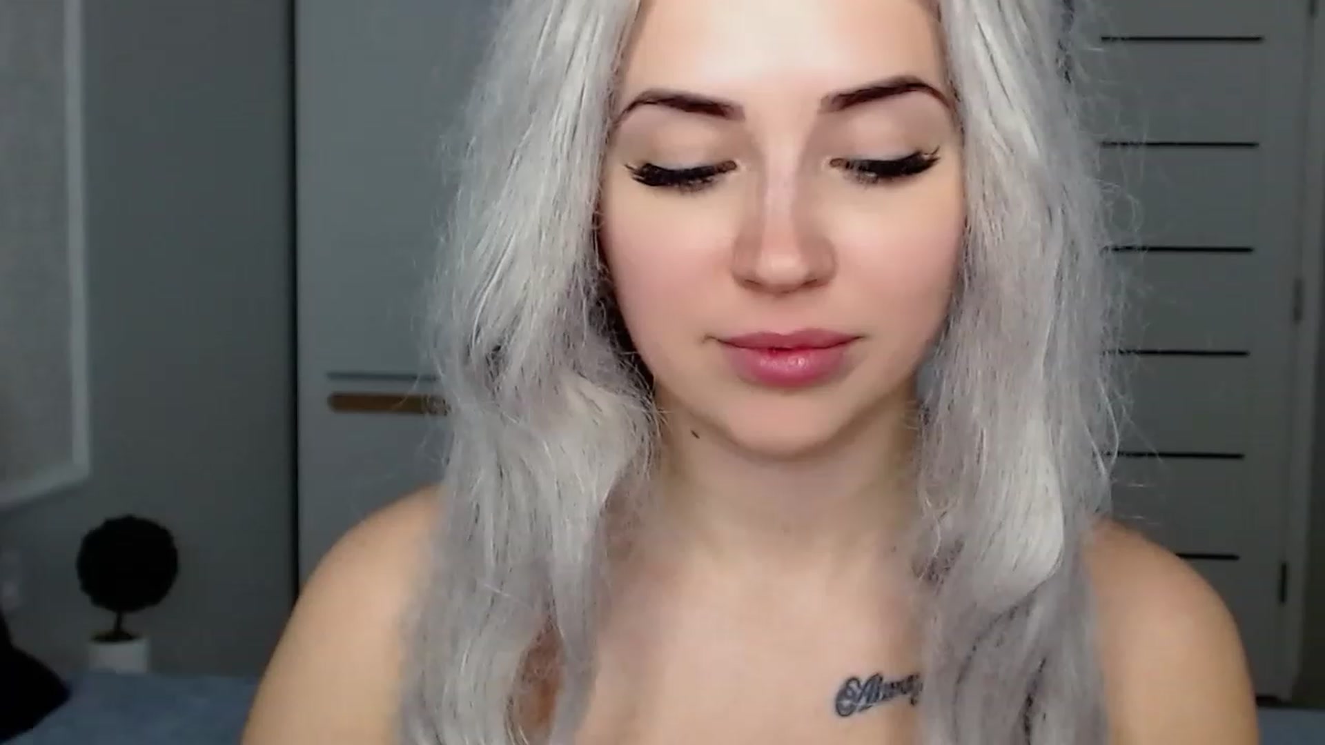 Gallery image thumbnail from SinfulAngelll's myfreecams stream on, 02/20/2023, 09:34 image 4 of 20