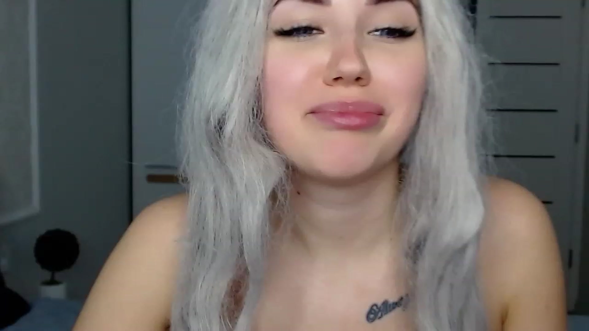 Gallery image thumbnail from SinfulAngelll's myfreecams stream on, 02/20/2023, 09:34 image 7 of 20