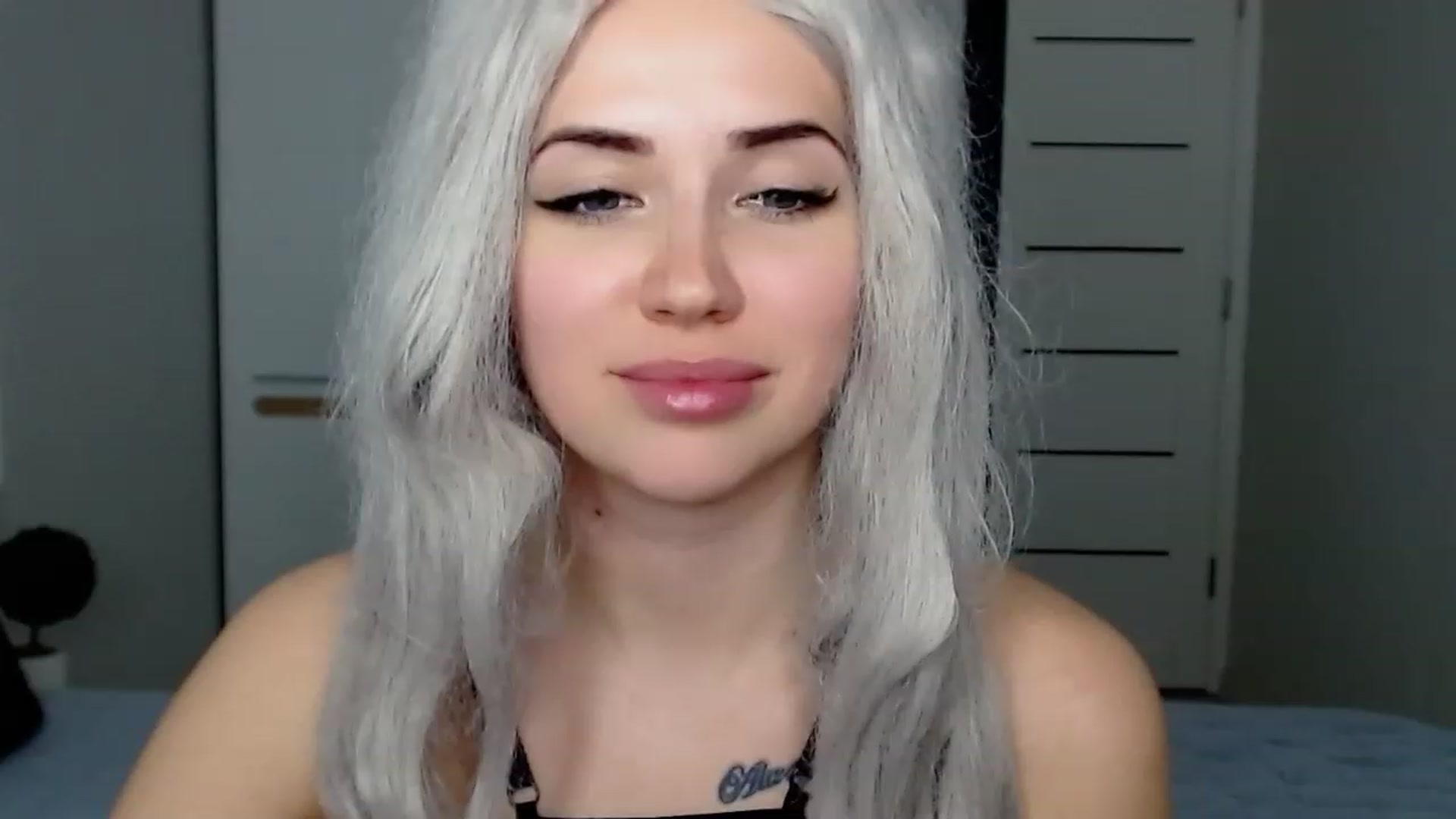 Gallery image thumbnail from SinfulAngelll's myfreecams stream on, 02/21/2023, 09:04 image 6 of 20