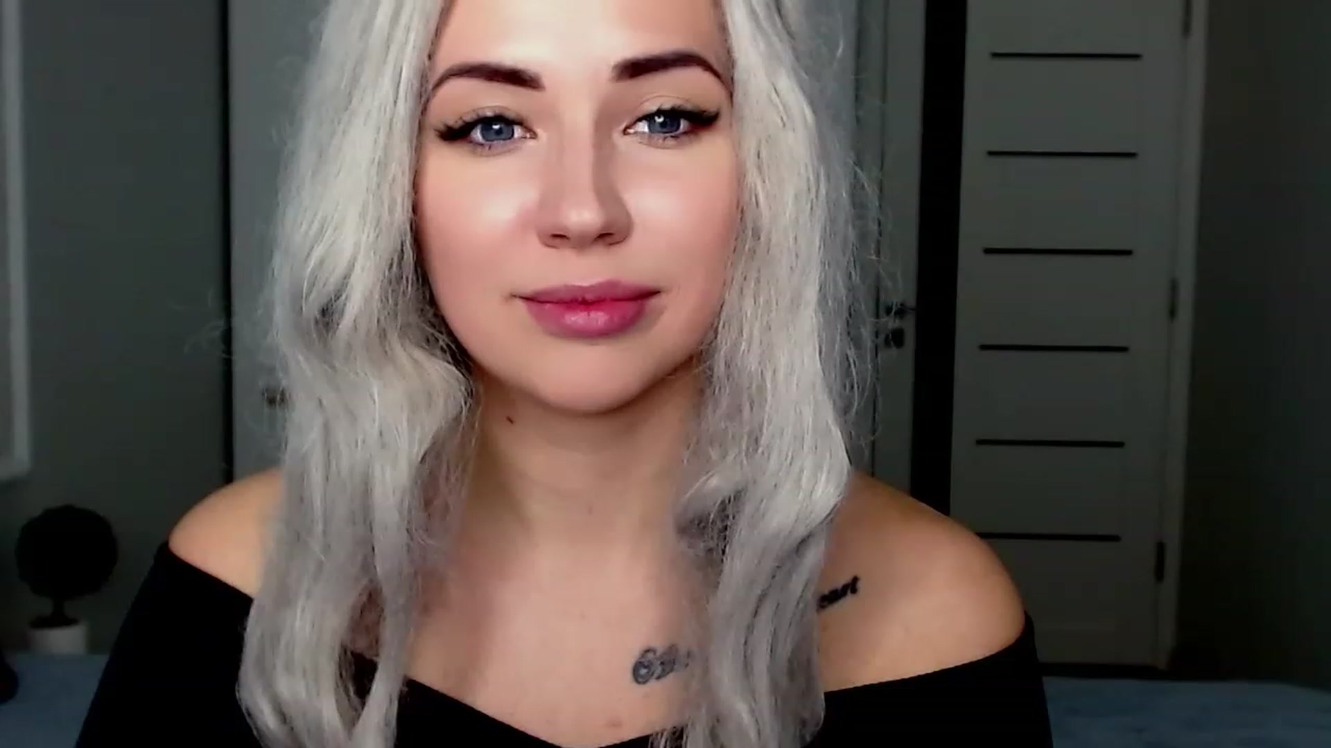 Gallery image thumbnail from SinfulAngelll's myfreecams stream on, 02/22/2023, 11:33 image 17 of 20