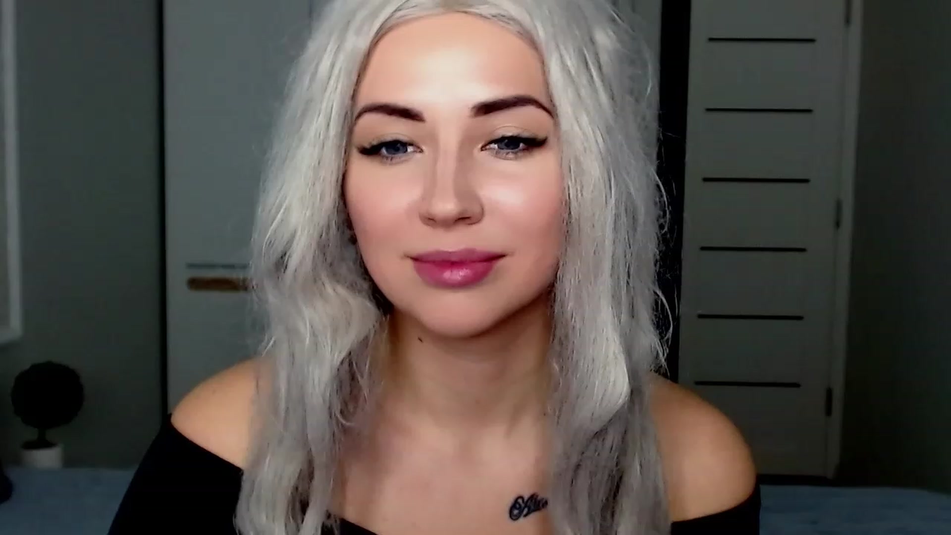Gallery image thumbnail from SinfulAngelll's myfreecams stream on, 02/22/2023, 11:33 image 14 of 20