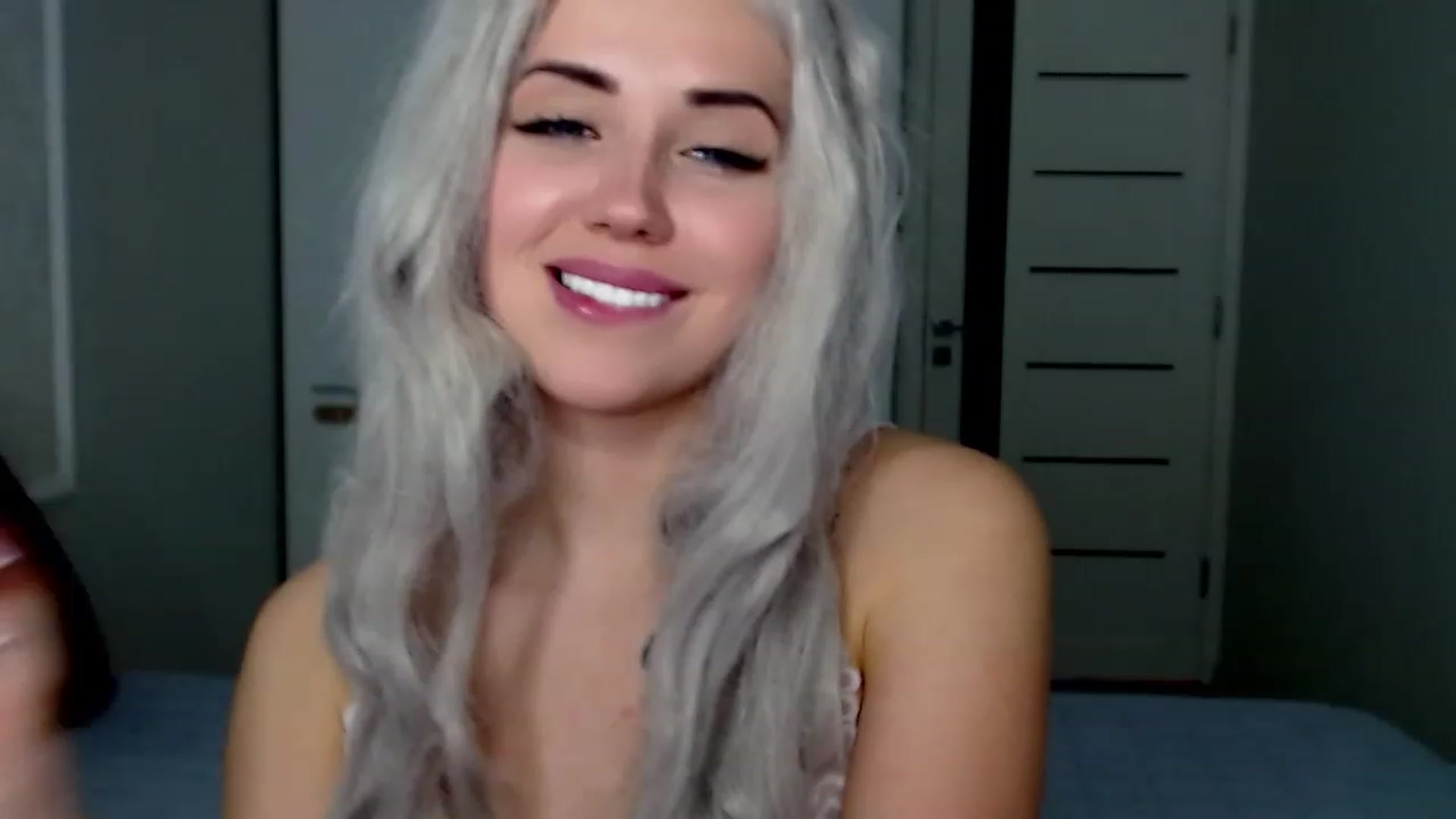 Gallery image thumbnail from SinfulAngelll's myfreecams stream on, 02/23/2023, 12:07 image 15 of 20