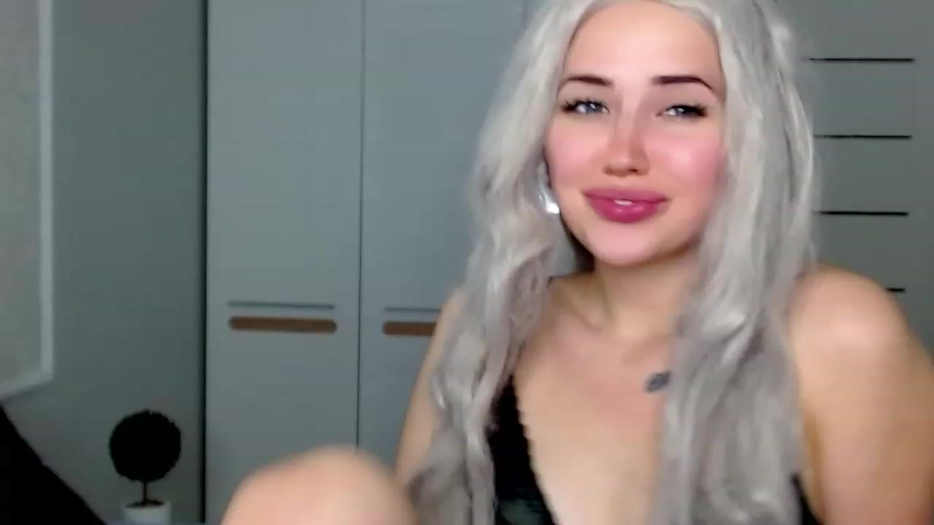 Gallery image thumbnail from SinfulAngelll's myfreecams stream on, 02/27/2023, 09:05 image 19 of 20