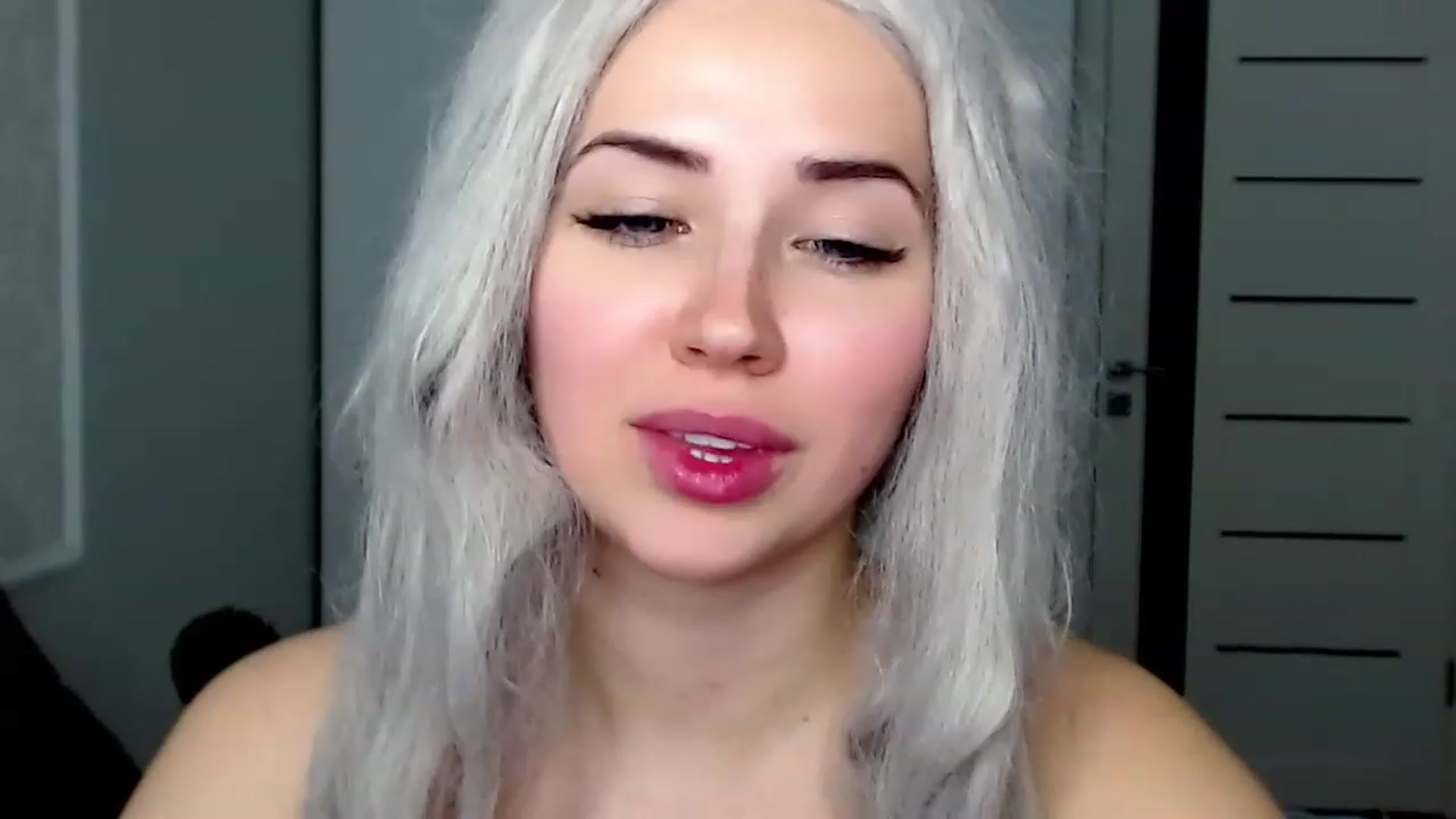 Gallery image thumbnail from SinfulAngelll's myfreecams stream on, 02/27/2023, 09:05 image 6 of 20