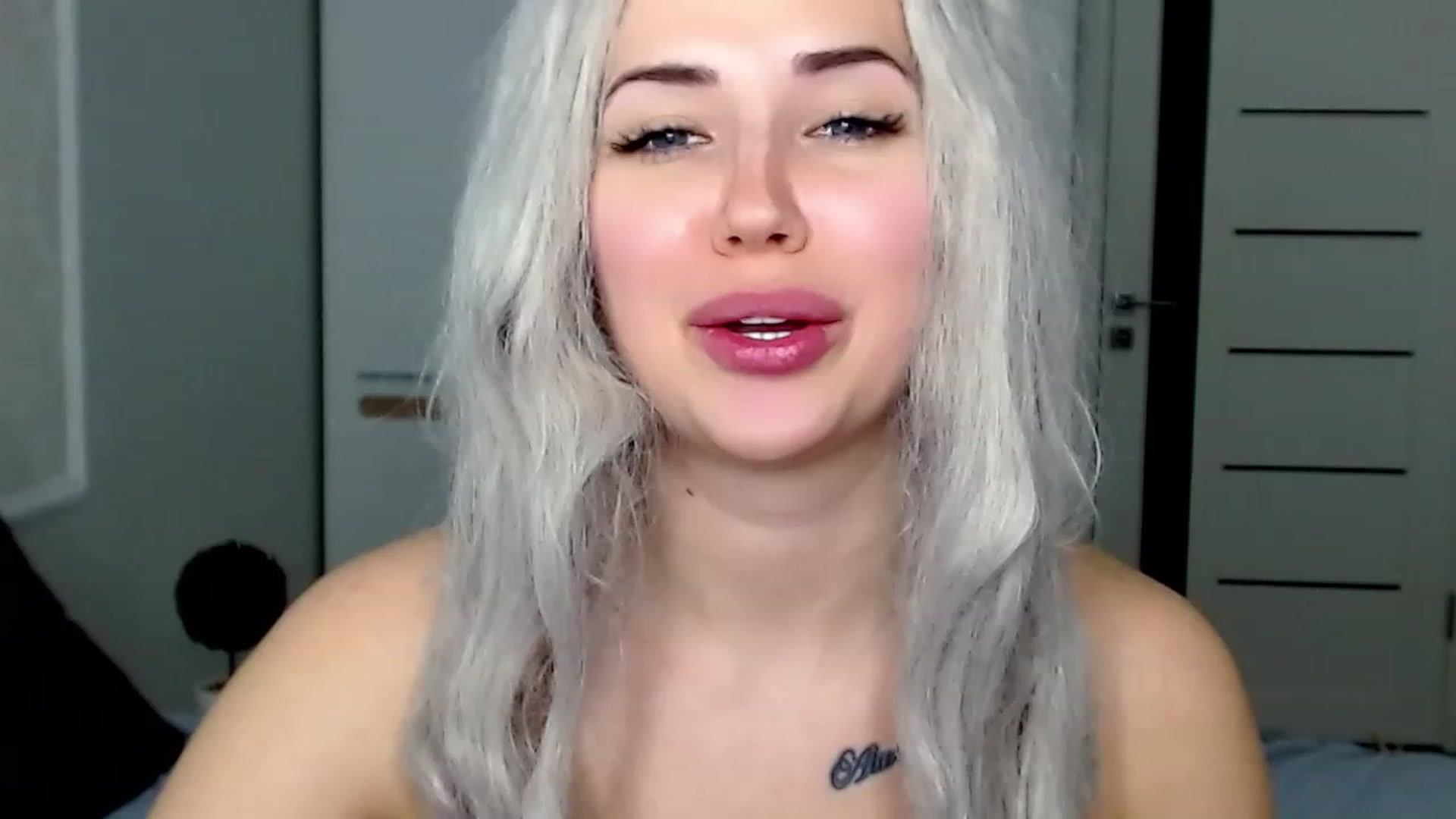 Gallery image thumbnail from SinfulAngelll's myfreecams stream on, 02/27/2023, 09:05 image 12 of 20
