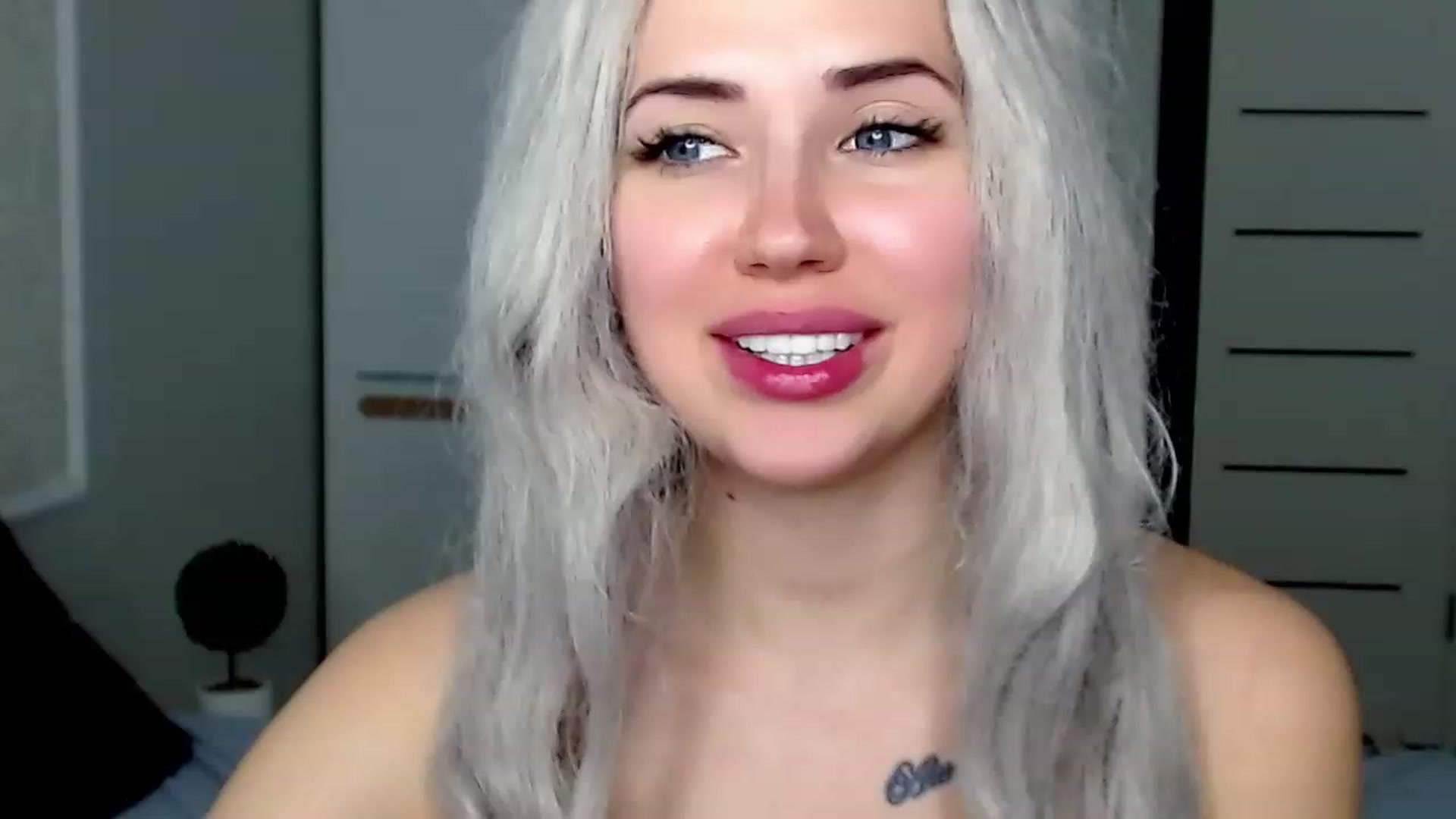 Gallery image thumbnail from SinfulAngelll's myfreecams stream on, 02/27/2023, 09:05 image 15 of 20