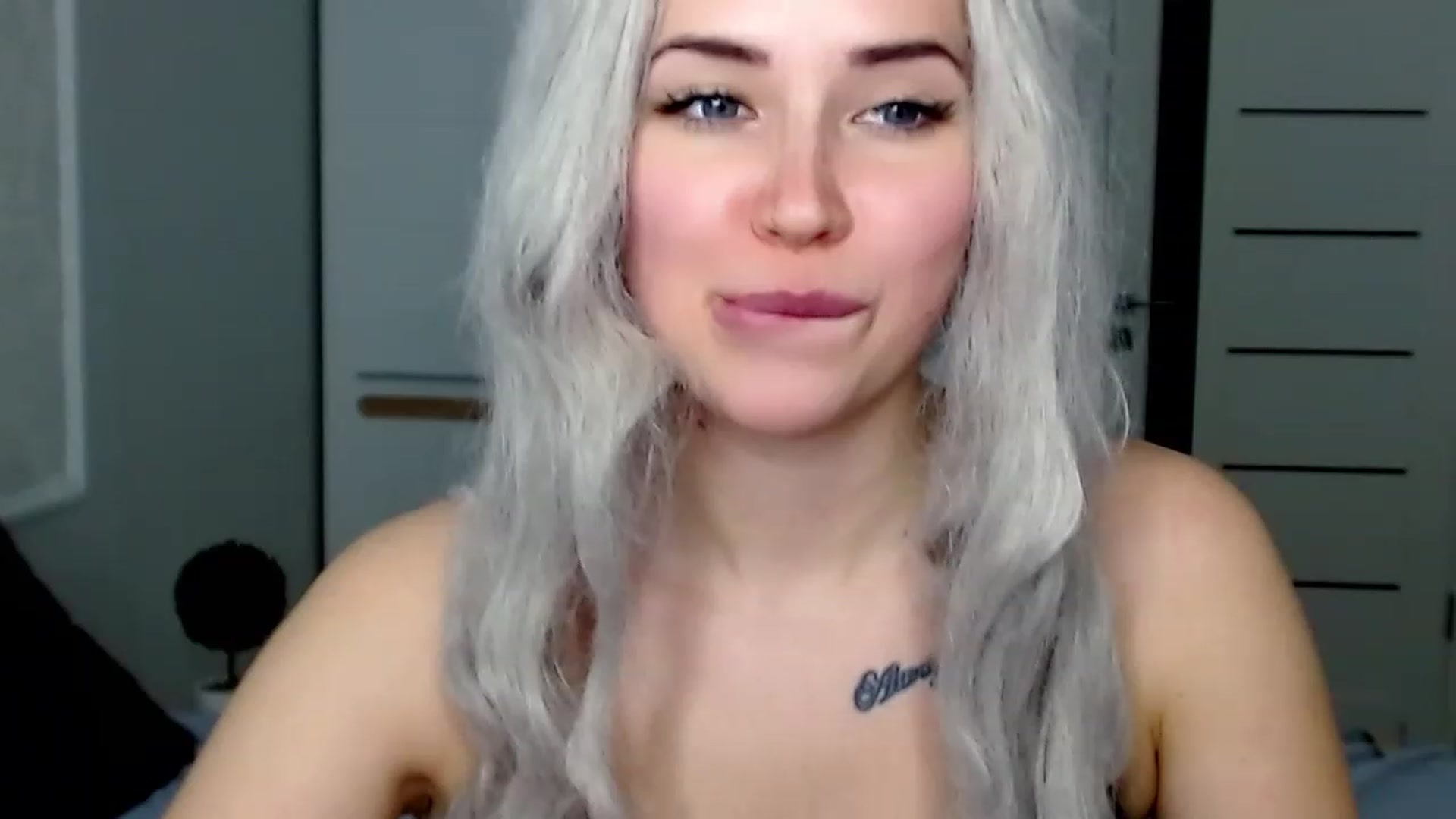 Gallery image thumbnail from SinfulAngelll's myfreecams stream on, 02/27/2023, 09:05 image 17 of 20