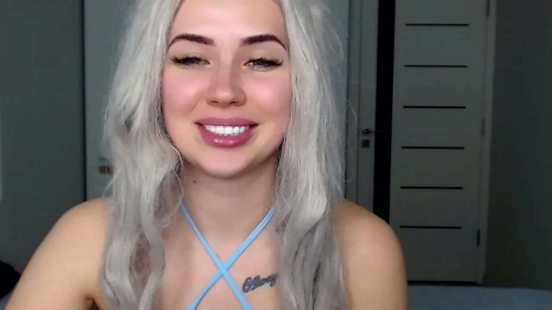 Gallery image thumbnail from SinfulAngelll's myfreecams stream on, 03/16/2023, 16:00 image 16 of 20