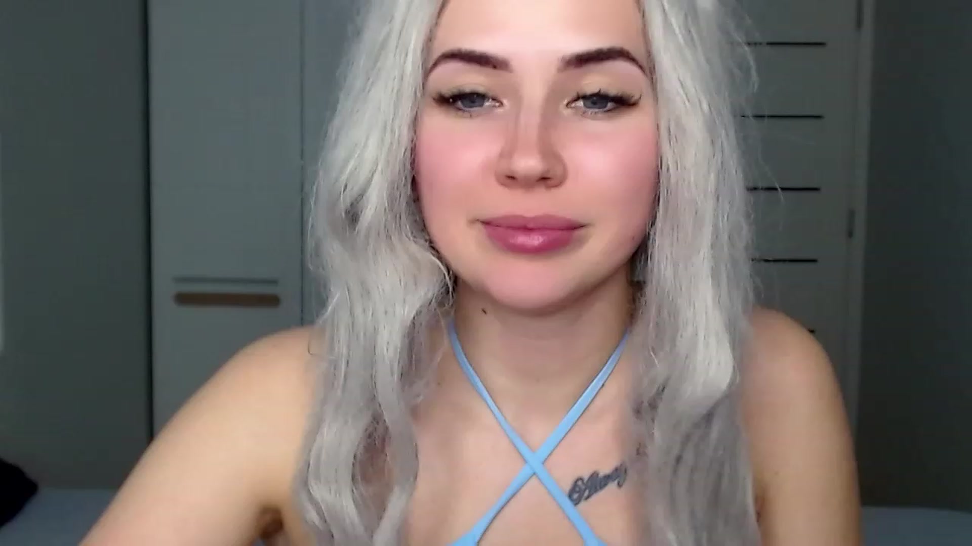Gallery image thumbnail from SinfulAngelll's myfreecams stream on, 03/16/2023, 16:00 image 14 of 20