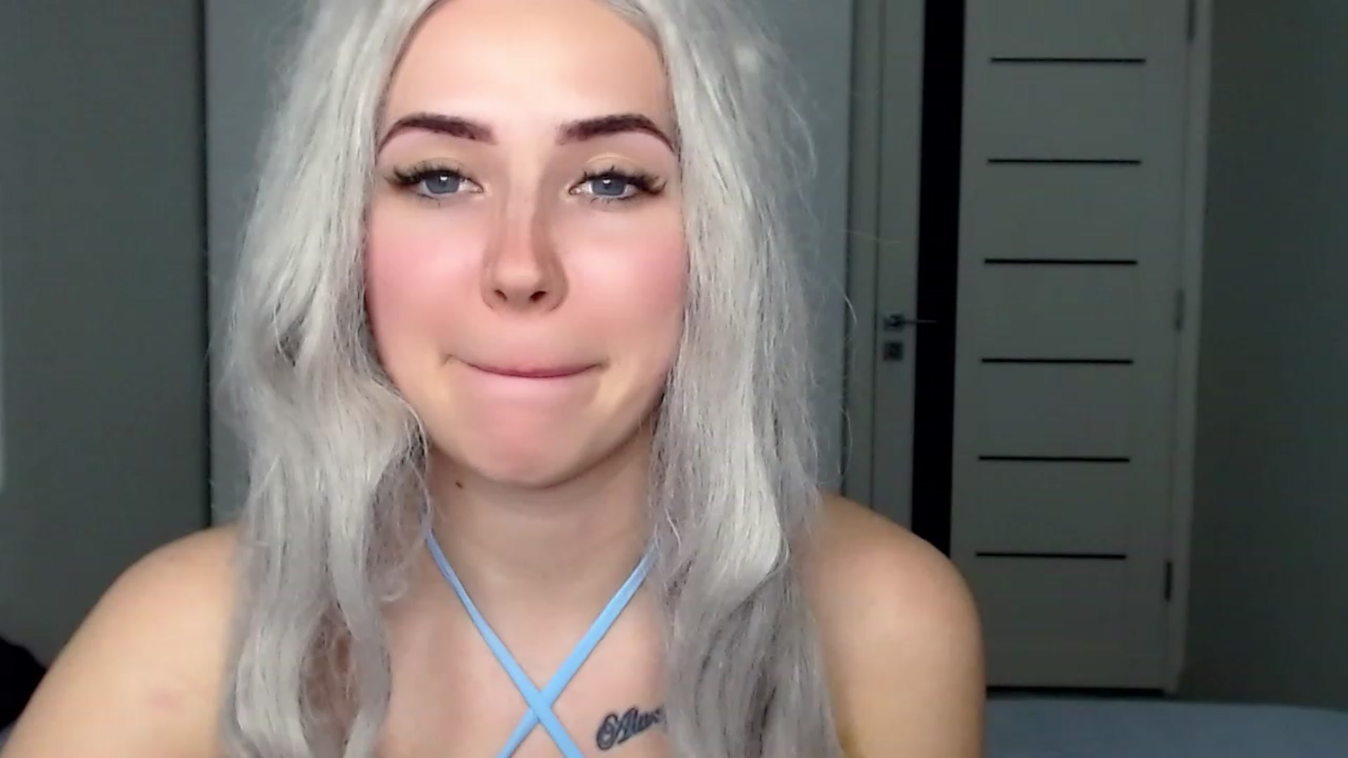 Gallery image thumbnail from SinfulAngelll's myfreecams stream on, 03/16/2023, 16:00 image 8 of 20
