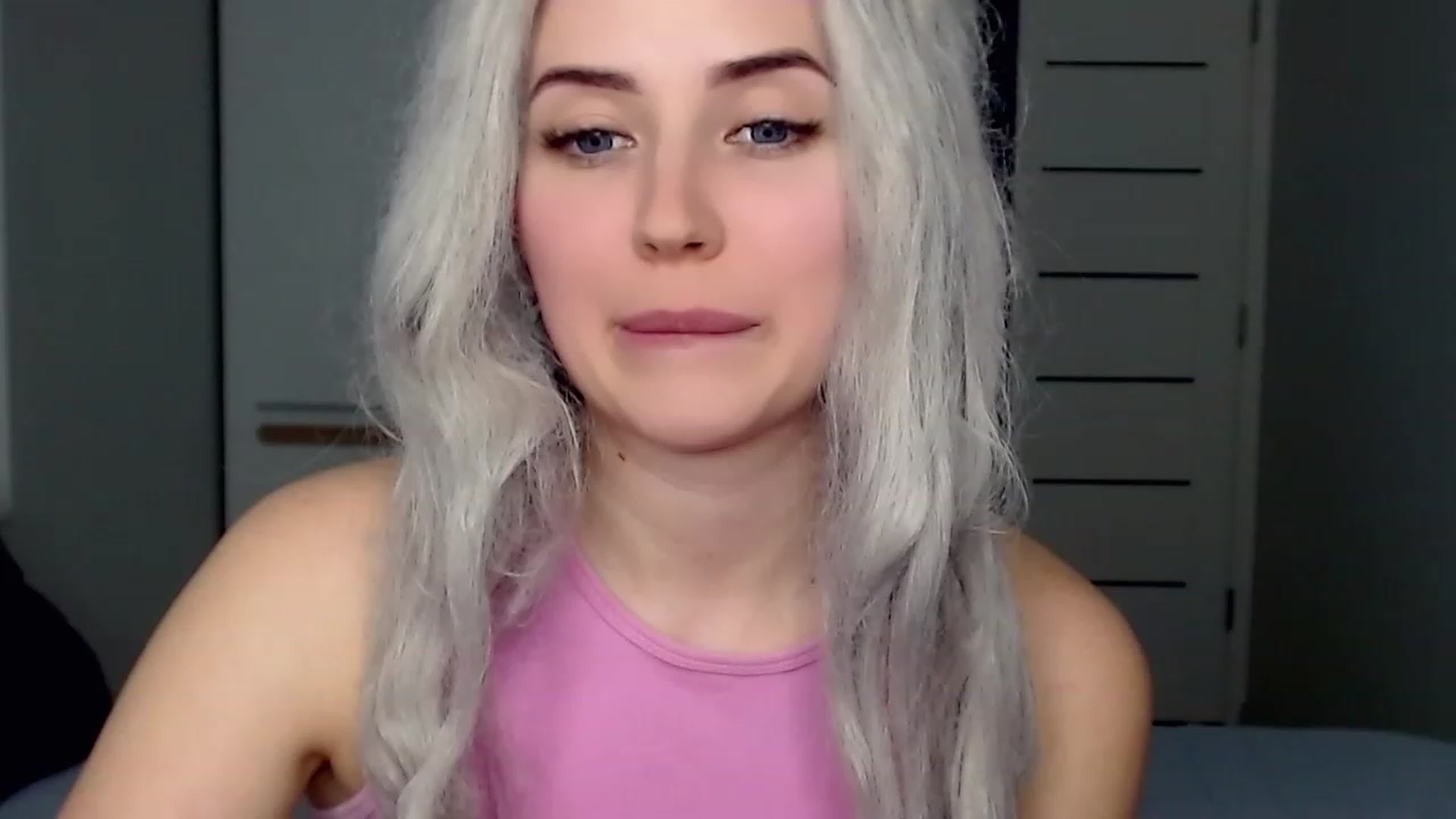 Gallery image thumbnail from SinfulAngelll's myfreecams stream on, 04/01/2023, 15:35 image 1 of 20
