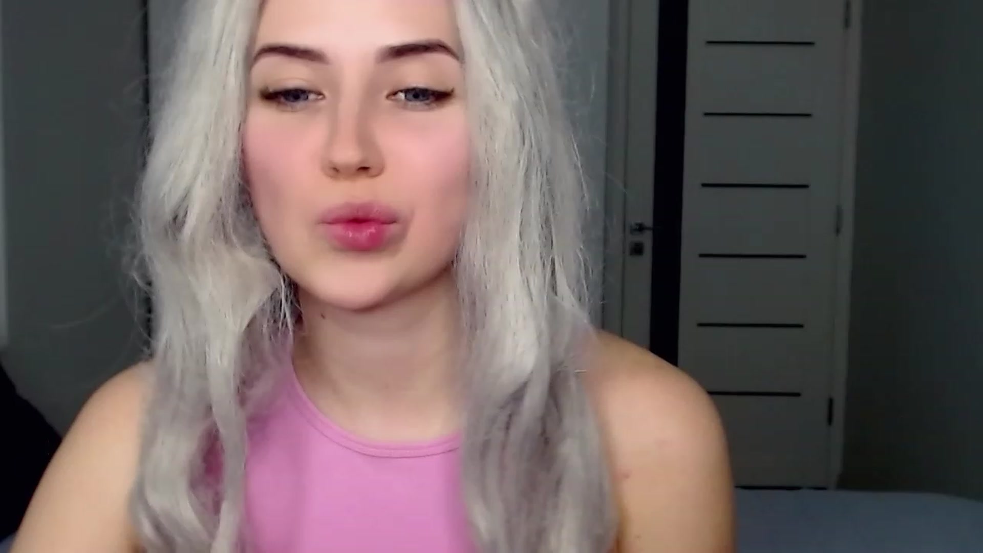 Gallery image thumbnail from SinfulAngelll's myfreecams stream on, 04/01/2023, 15:35 image 11 of 20