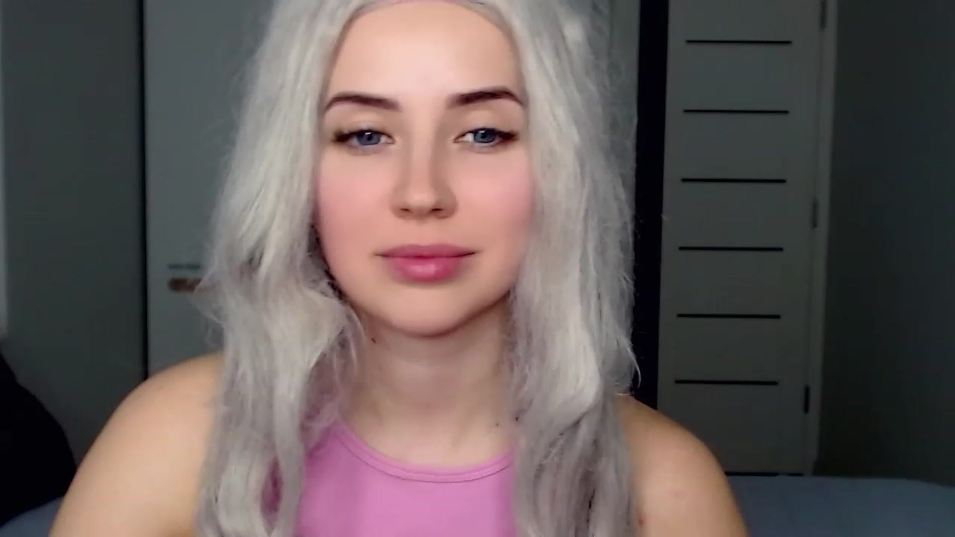 Gallery image thumbnail from SinfulAngelll's myfreecams stream on, 04/01/2023, 15:35 image 6 of 20