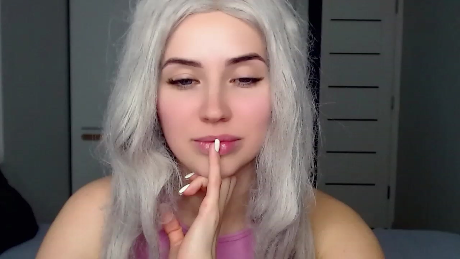 Gallery image thumbnail from SinfulAngelll's myfreecams stream on, 04/01/2023, 16:40 image 5 of 20