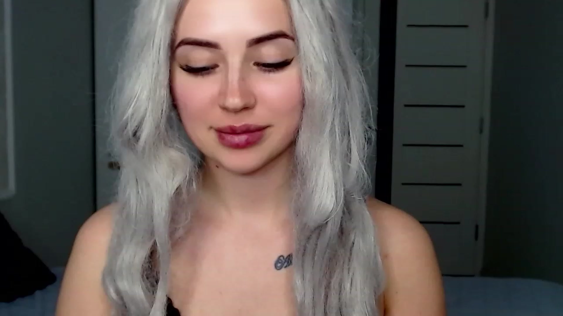 Gallery image thumbnail from SinfulAngelll's myfreecams stream on, 04/09/2023, 10:25 image 17 of 20