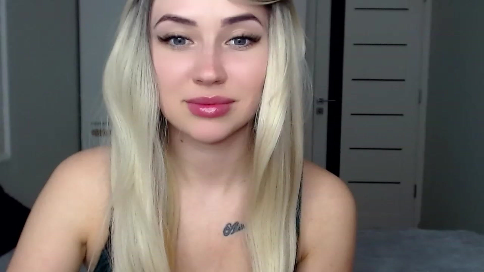 Gallery image thumbnail from SinfulAngelll's myfreecams stream on, 04/16/2023, 12:57 image 10 of 20