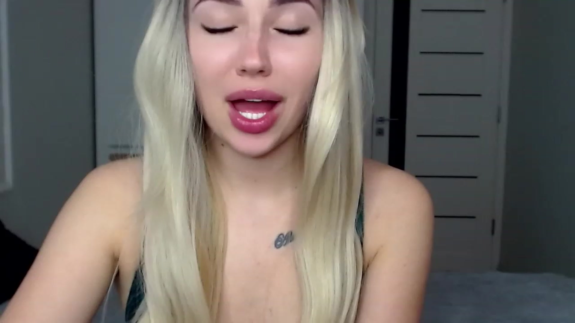 Gallery image thumbnail from SinfulAngelll's myfreecams stream on, 04/16/2023, 12:57 image 11 of 20