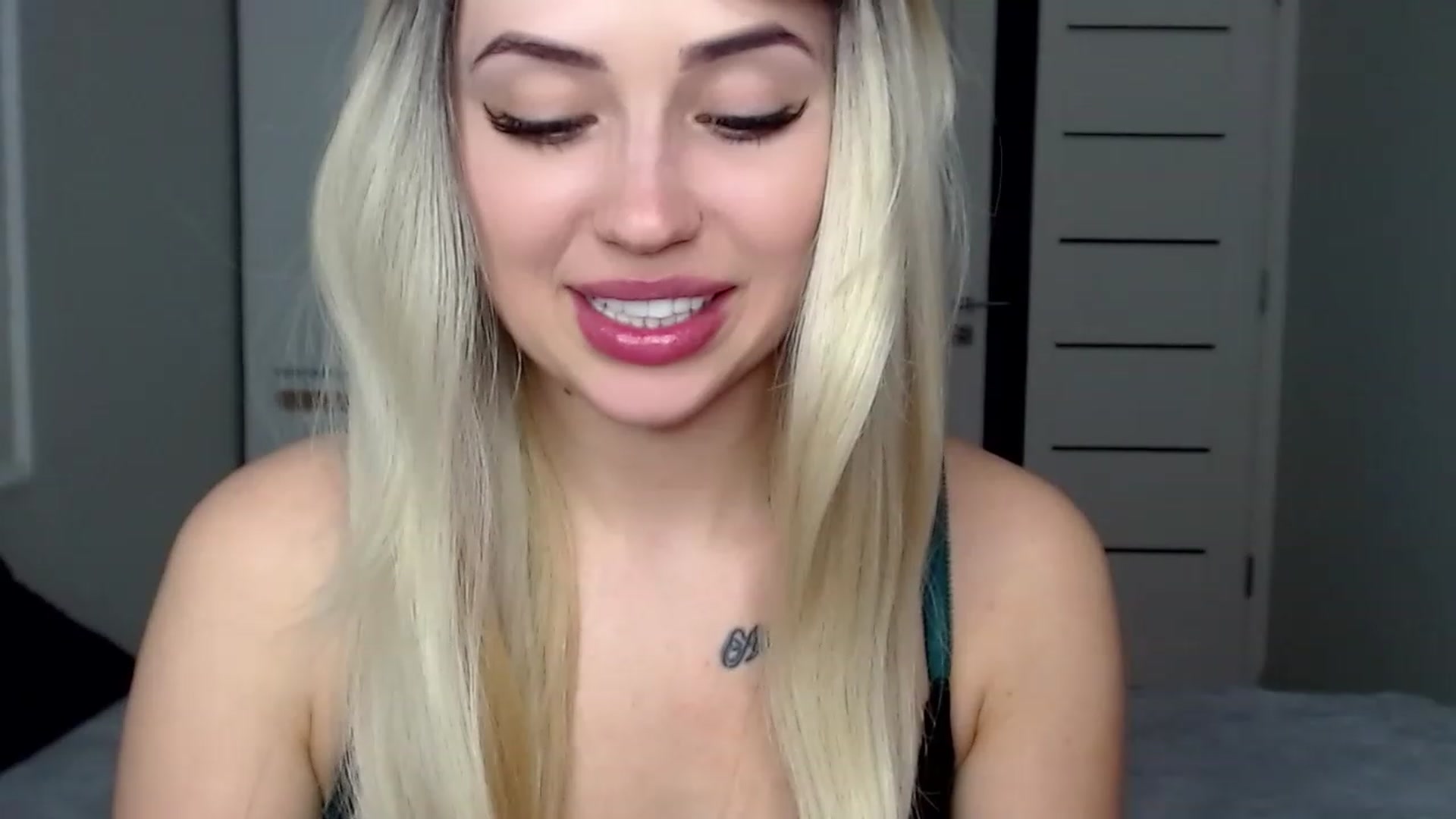 Gallery image thumbnail from SinfulAngelll's myfreecams stream on, 04/16/2023, 12:57 image 13 of 20